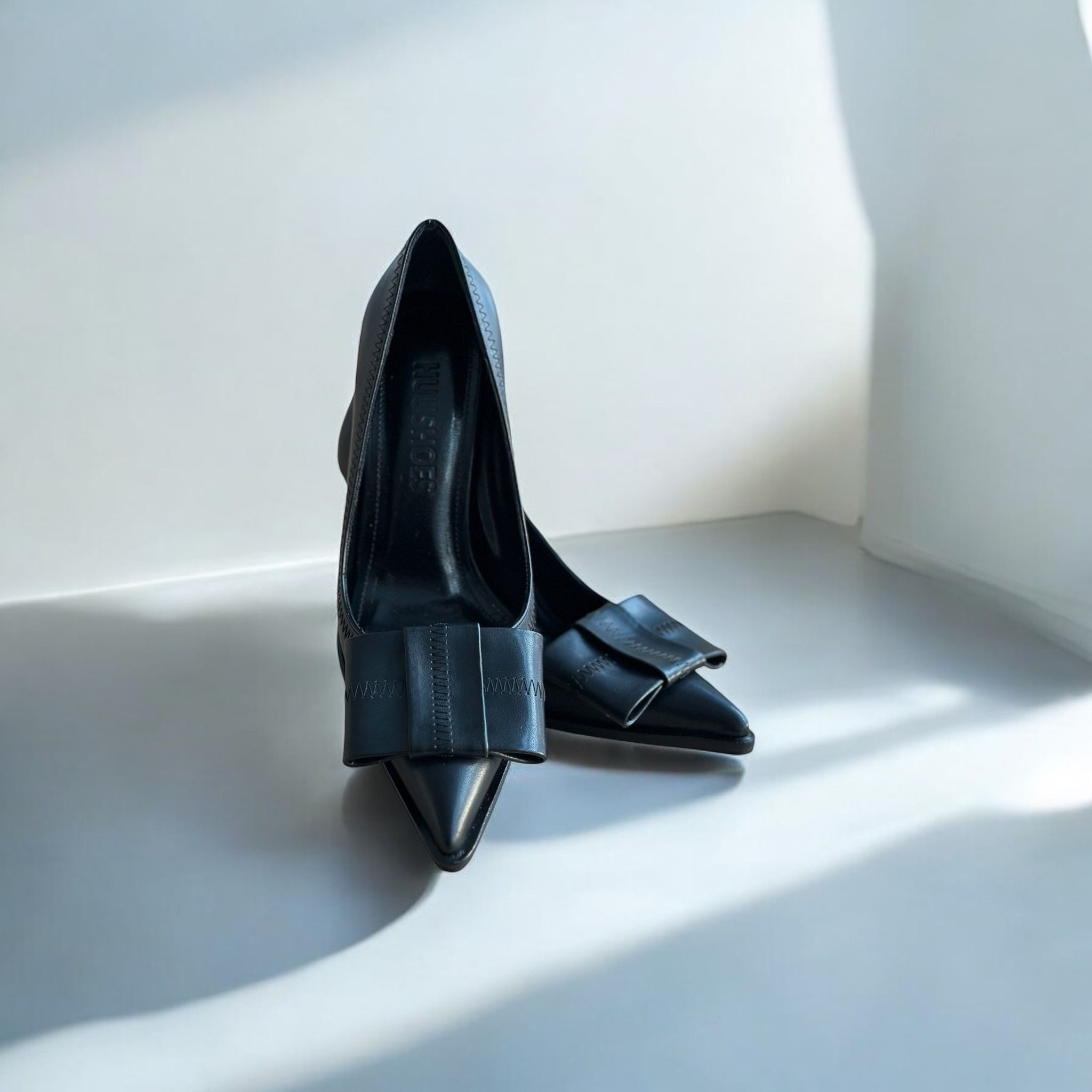 Hailey Siyah Kurdele Detay Stiletto 8 cm