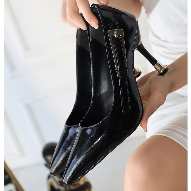 Bogota Siyah Gold Kemer Detay 8 Cm Stiletto