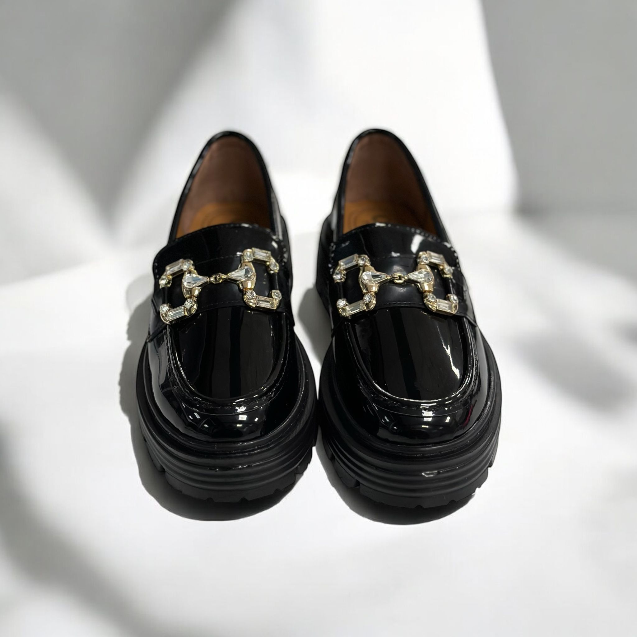 Loafer Taşlı Zincir Detaylı Siyah Kadın Casual Ayakkabı
