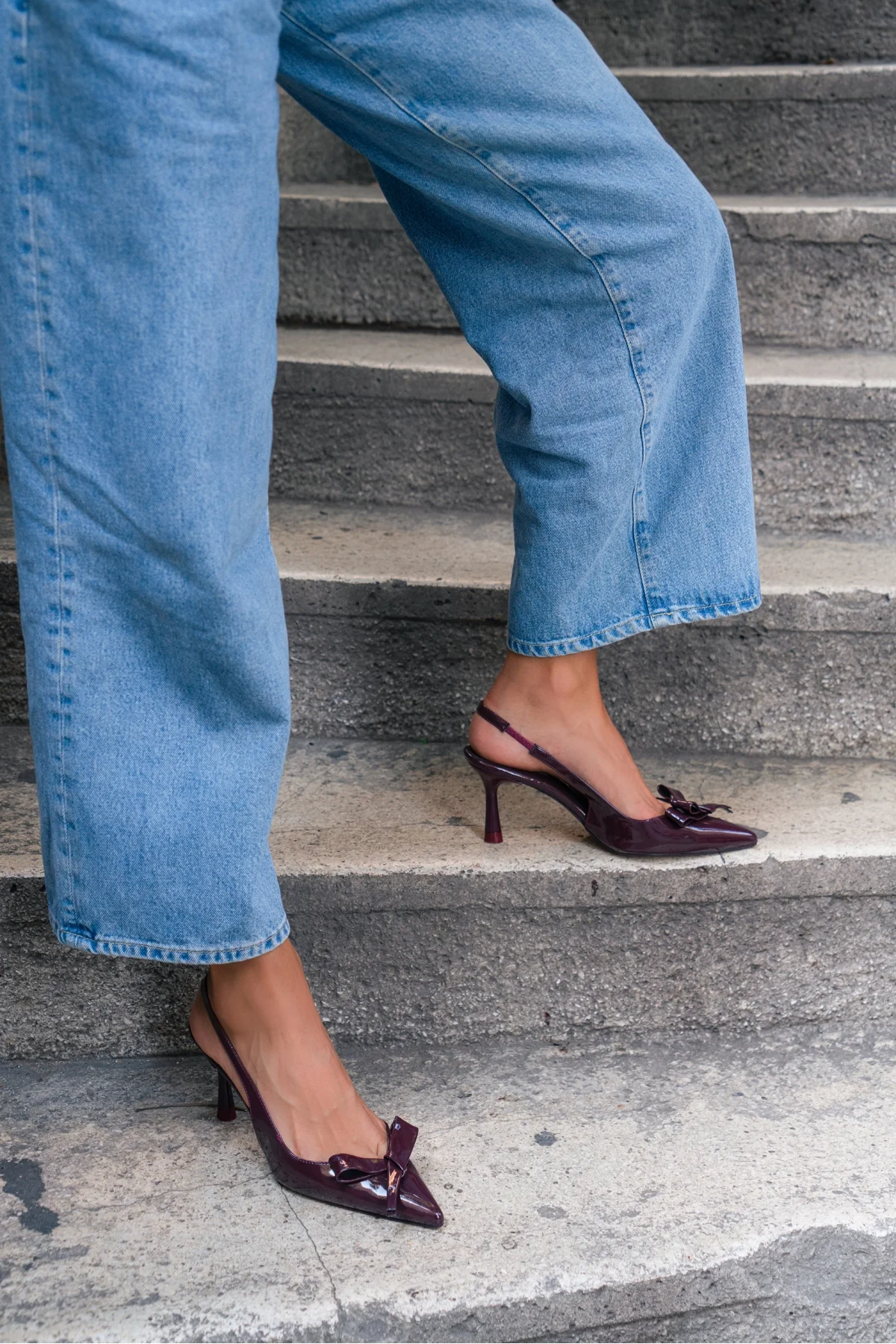 LUCİNDA BORDO RUGAN FİYONK DETAY BİLEK BAĞLI KADIN TOPUKLU AYAKKABI