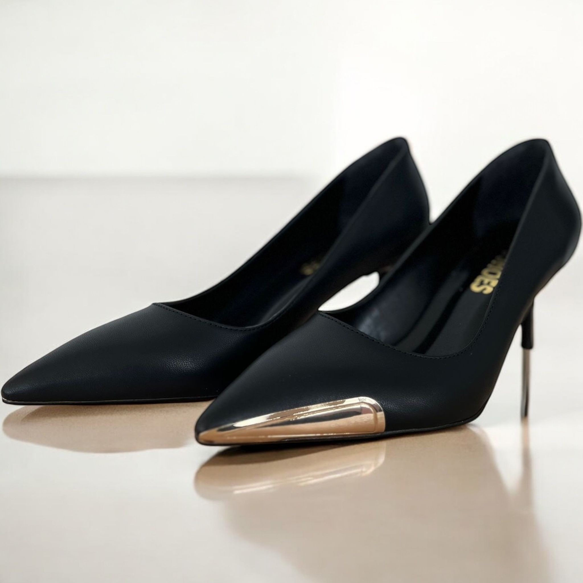 Bright Gold Detay Stiletto Kadın Topuklu Ayakkabı