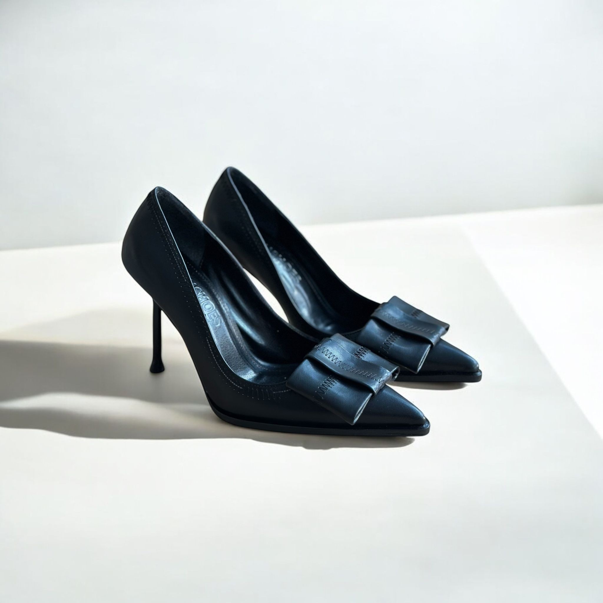 Hailey Siyah Kurdele Detay Stiletto 8 cm