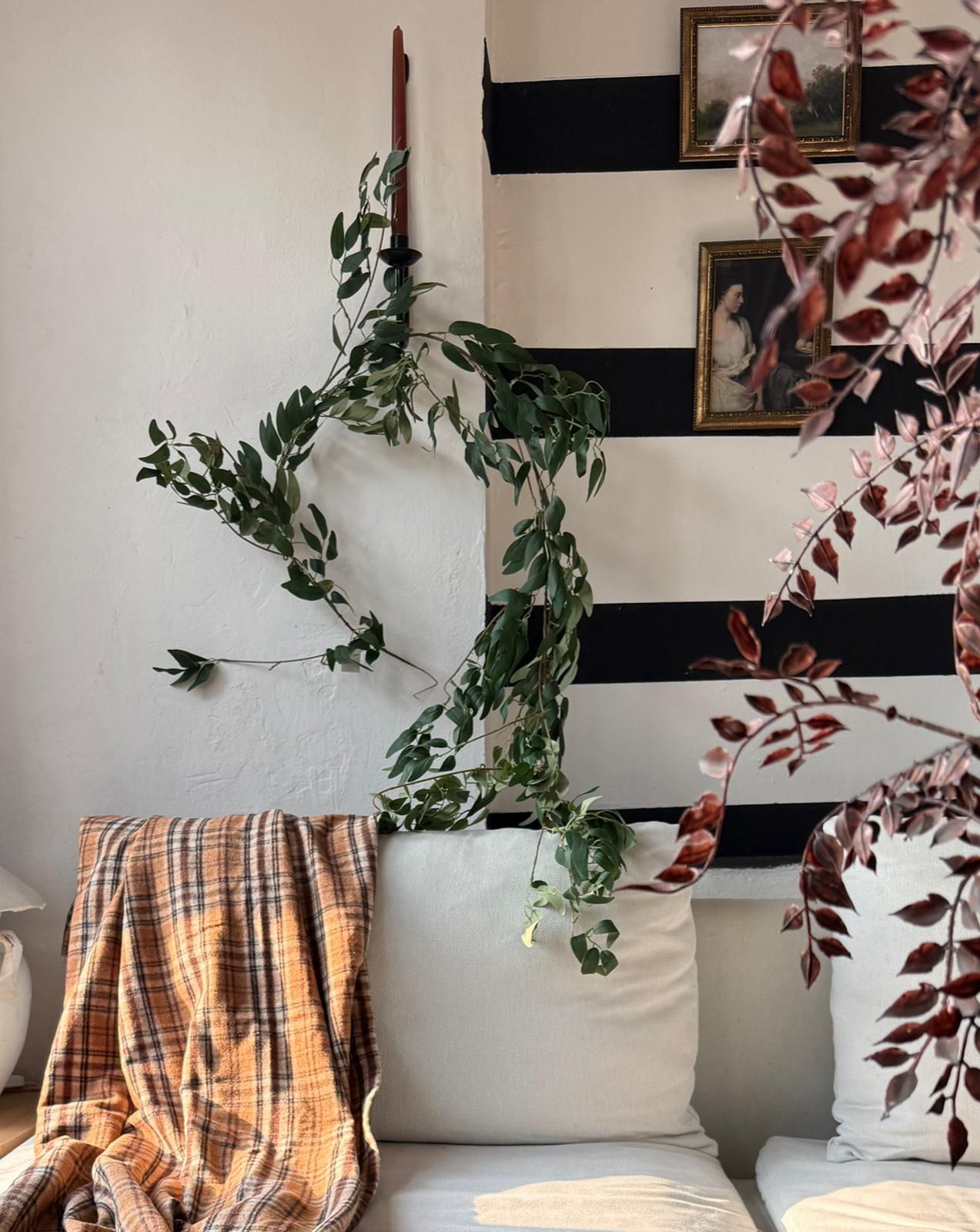 yapay sarmaşık  dekoratif zeytin dal