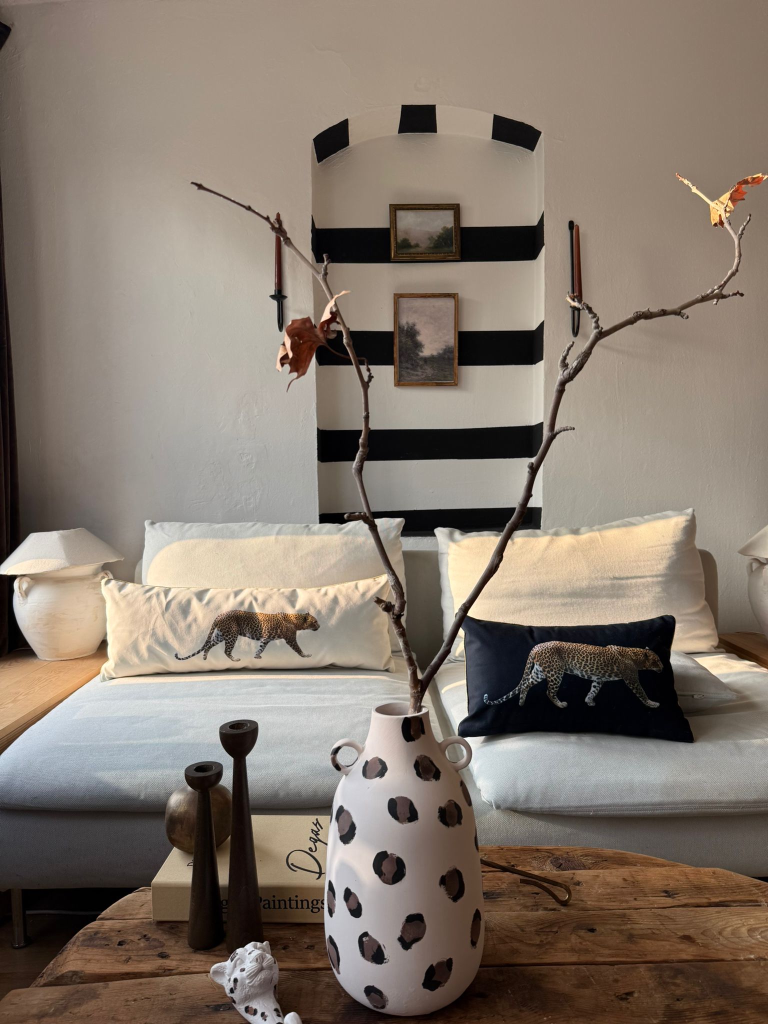 Ekru Leopar Desenli Lumbar Yastık