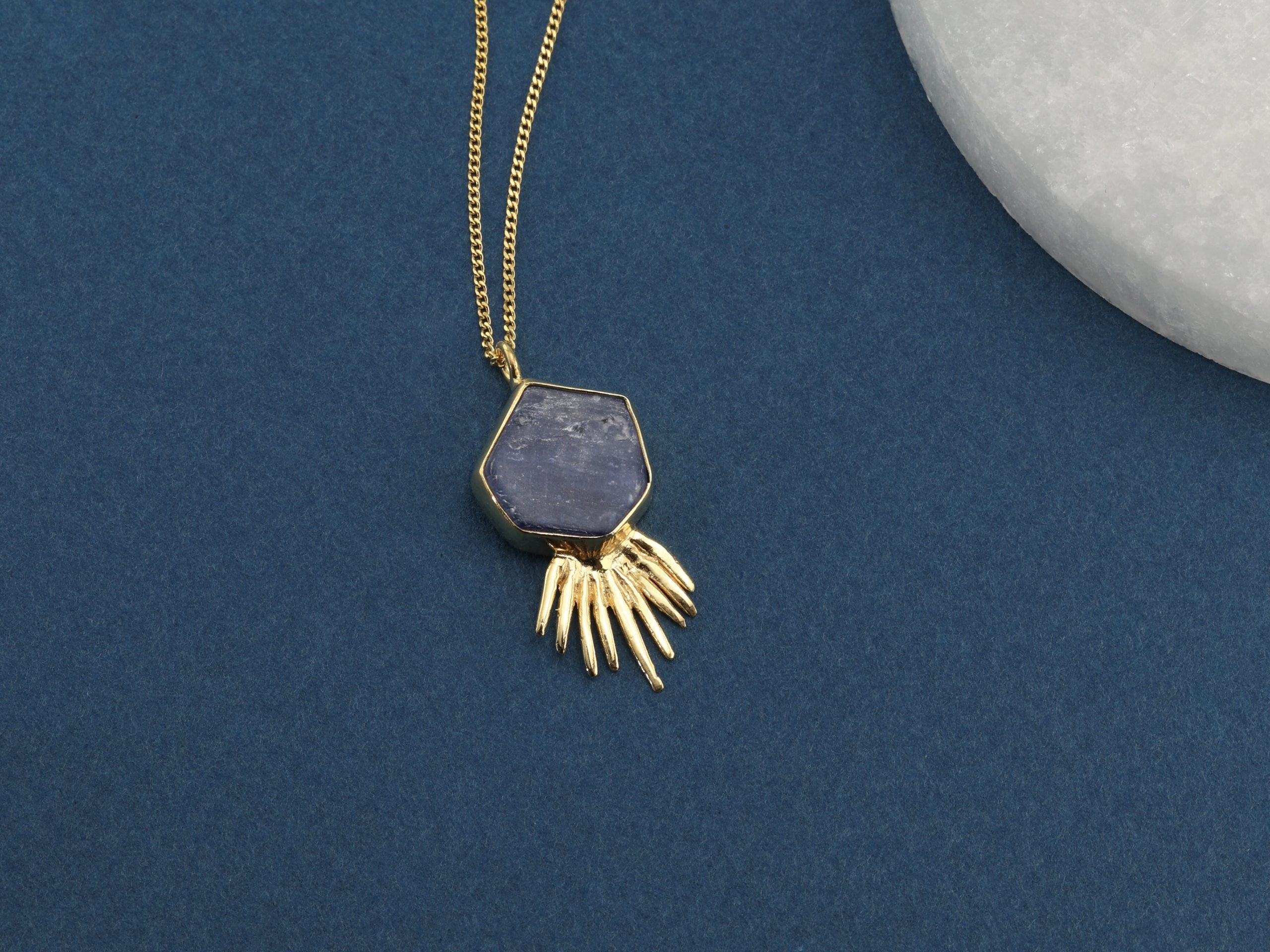 Kyanite Altıgen Mini Kolye