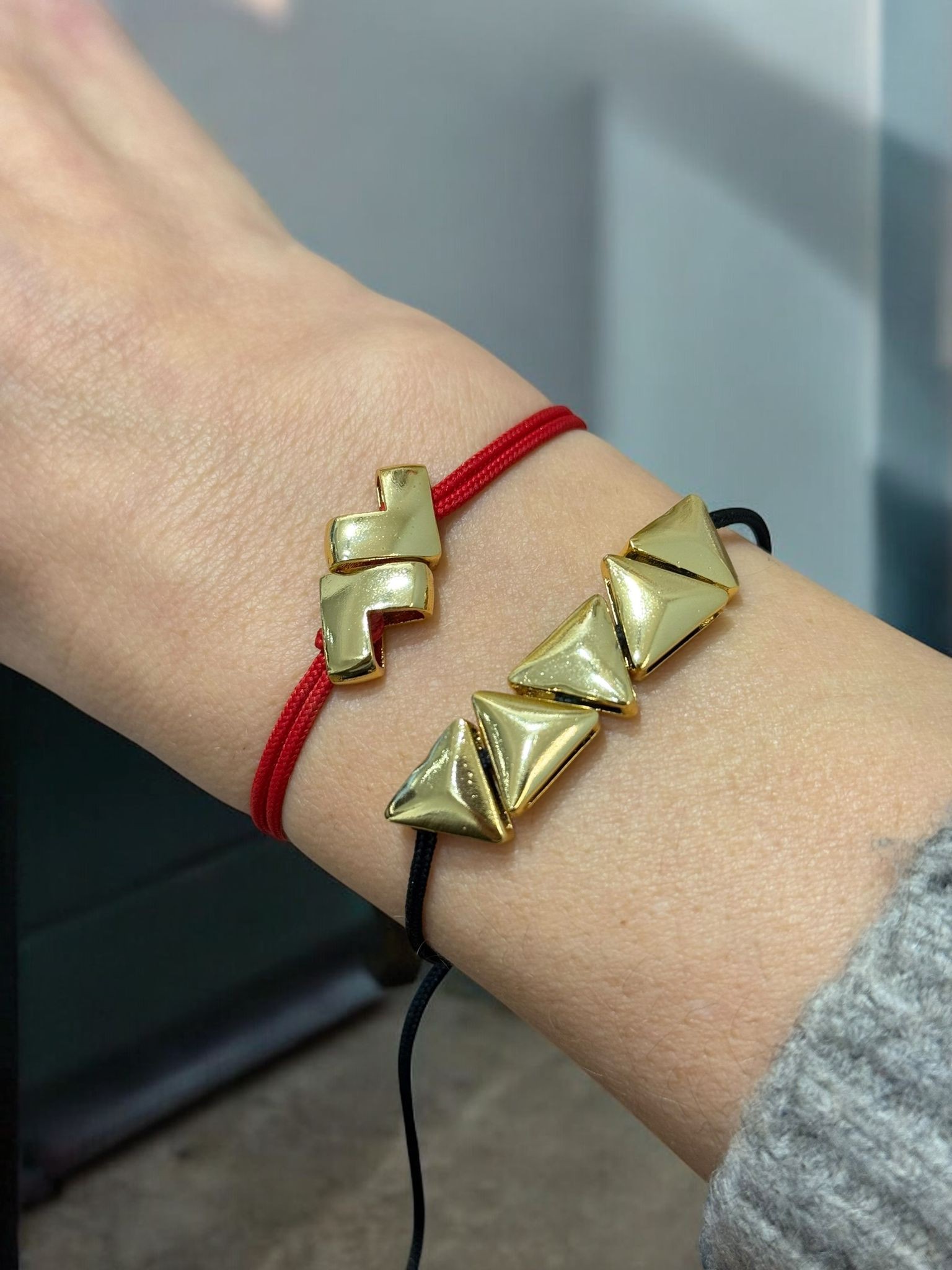 Triangle Bileklik