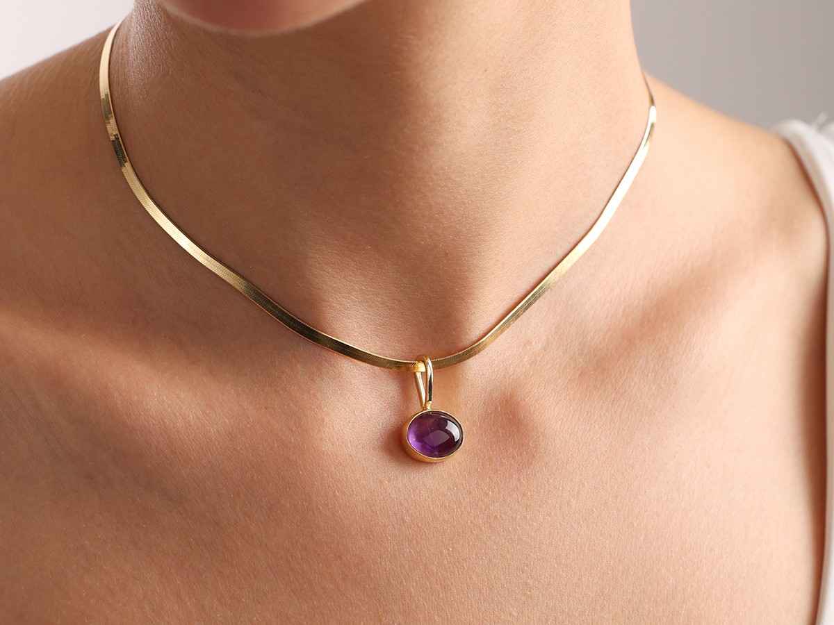 Oval Amethyst Italian Chain Necklace