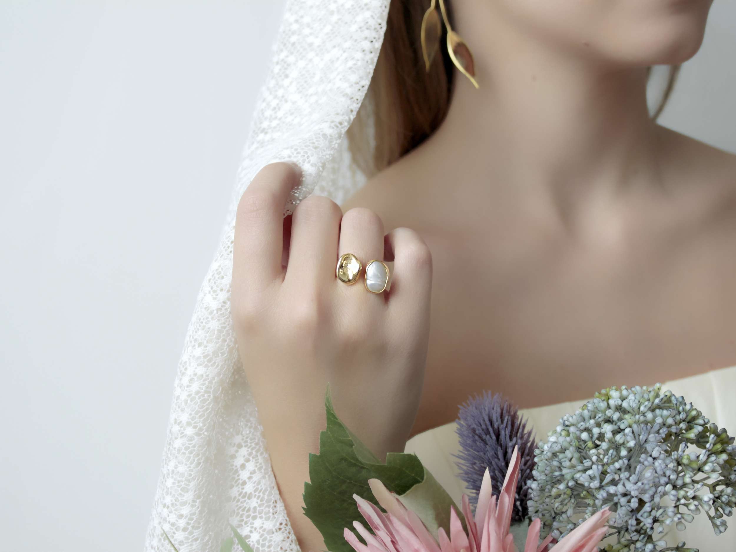 Trace Pearl Ring