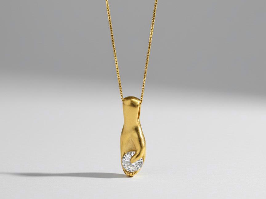 Solitaire Hand Kolye