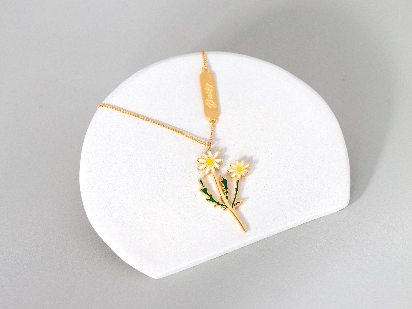 Daisy Necklace