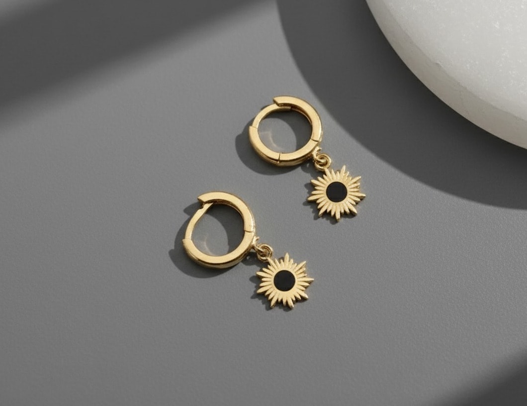 Eye Earrings