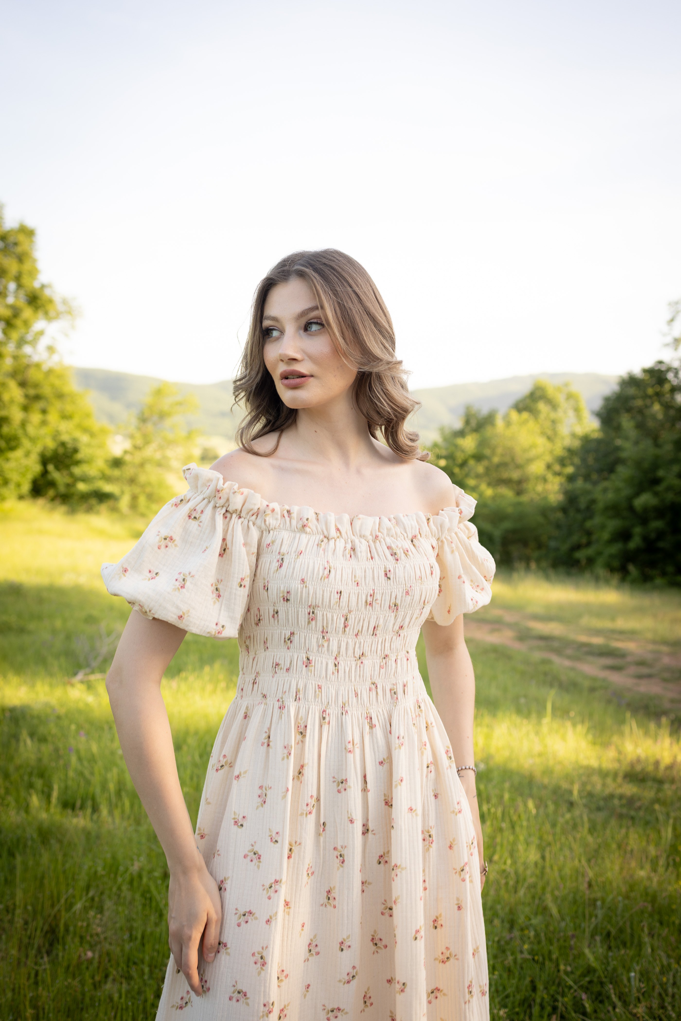 Lili Dress - Krem