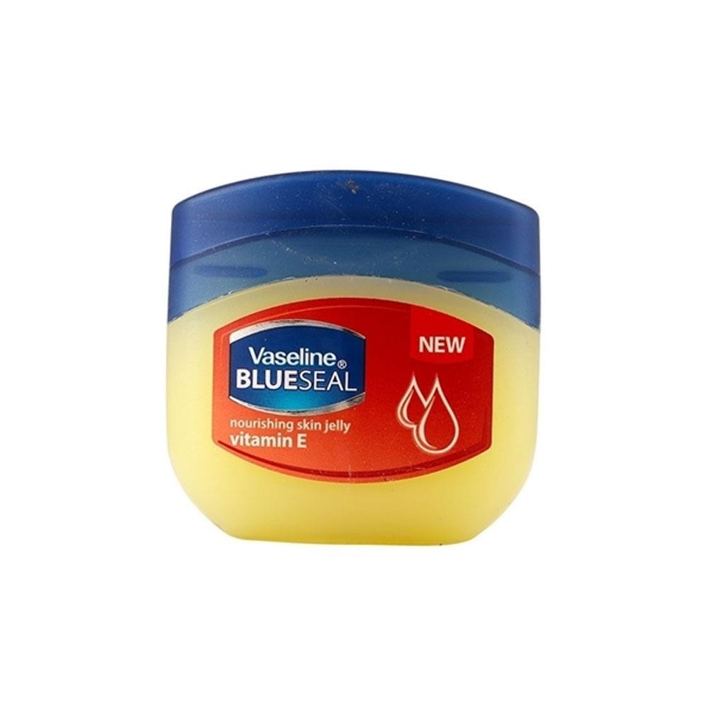 Vaseline Vitamin E 50 ml(İhtiyacı Olan Nemi Cilde Geri Kazandırır ve Kuru Cildin Onarılmasına Yardımcı Olur.)