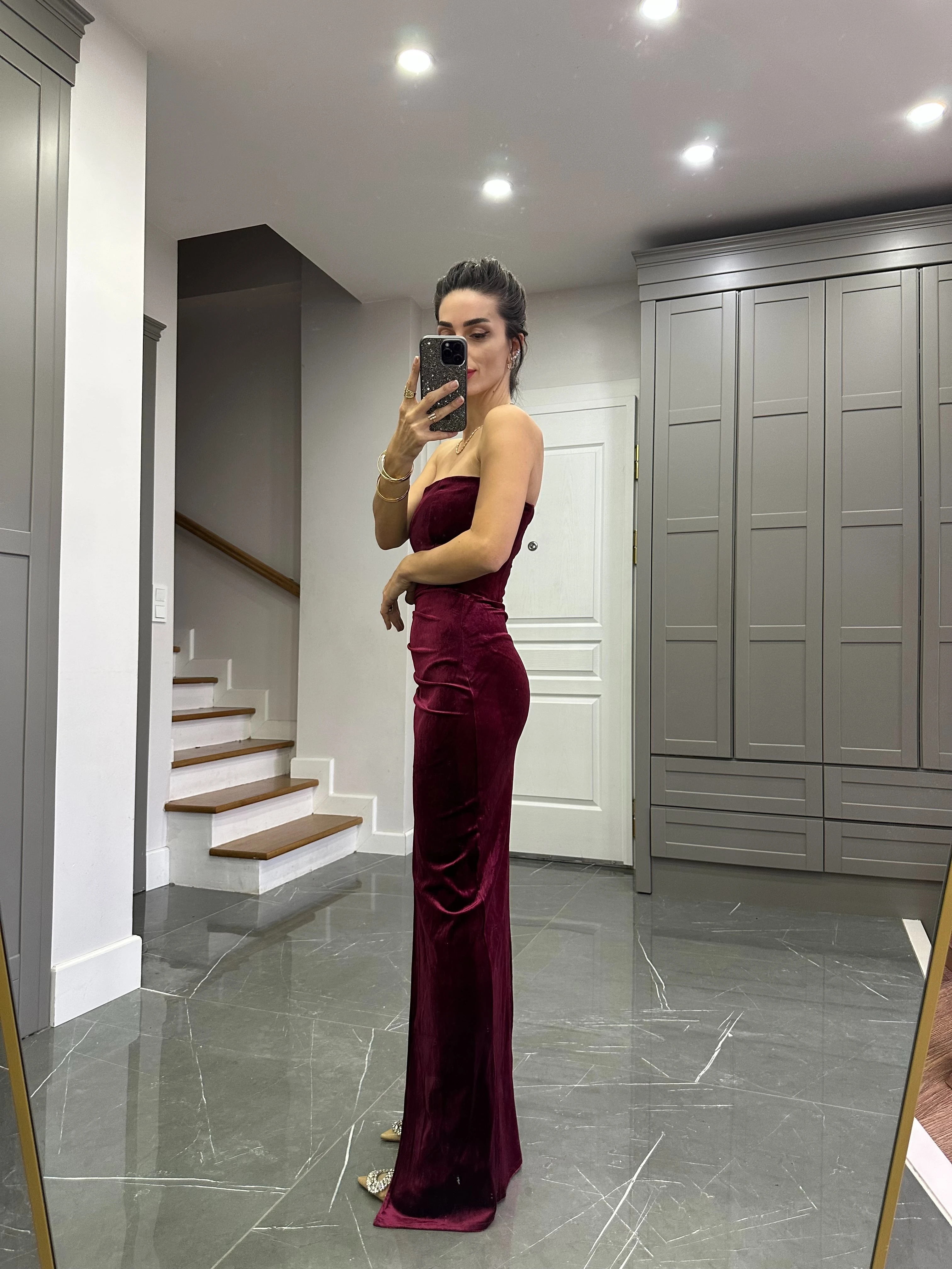 Şal Detaylı Kadife Yırtmaçlı Elbise