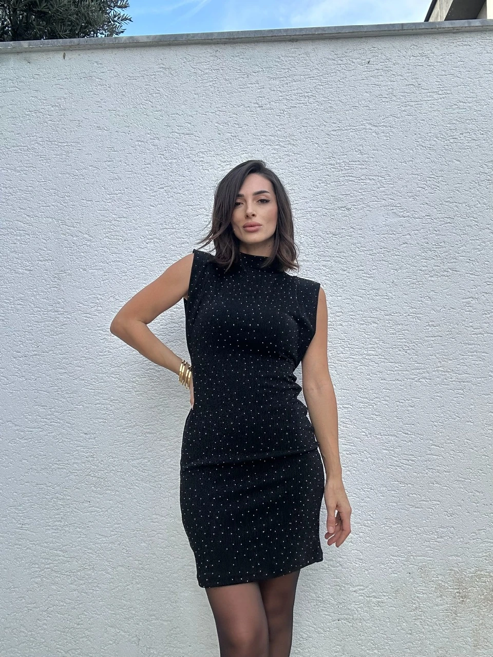 Taşlı Sandy Kumaş Elbise