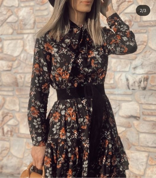 Uzun Kollu Çiçek Desen Kısa Elbise
