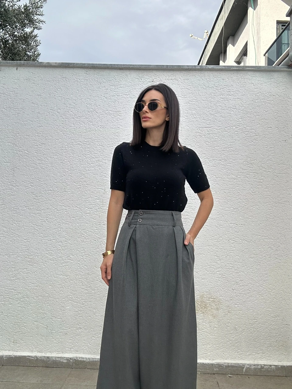 Mini Pullu Yumoş Kısa Kol Triko