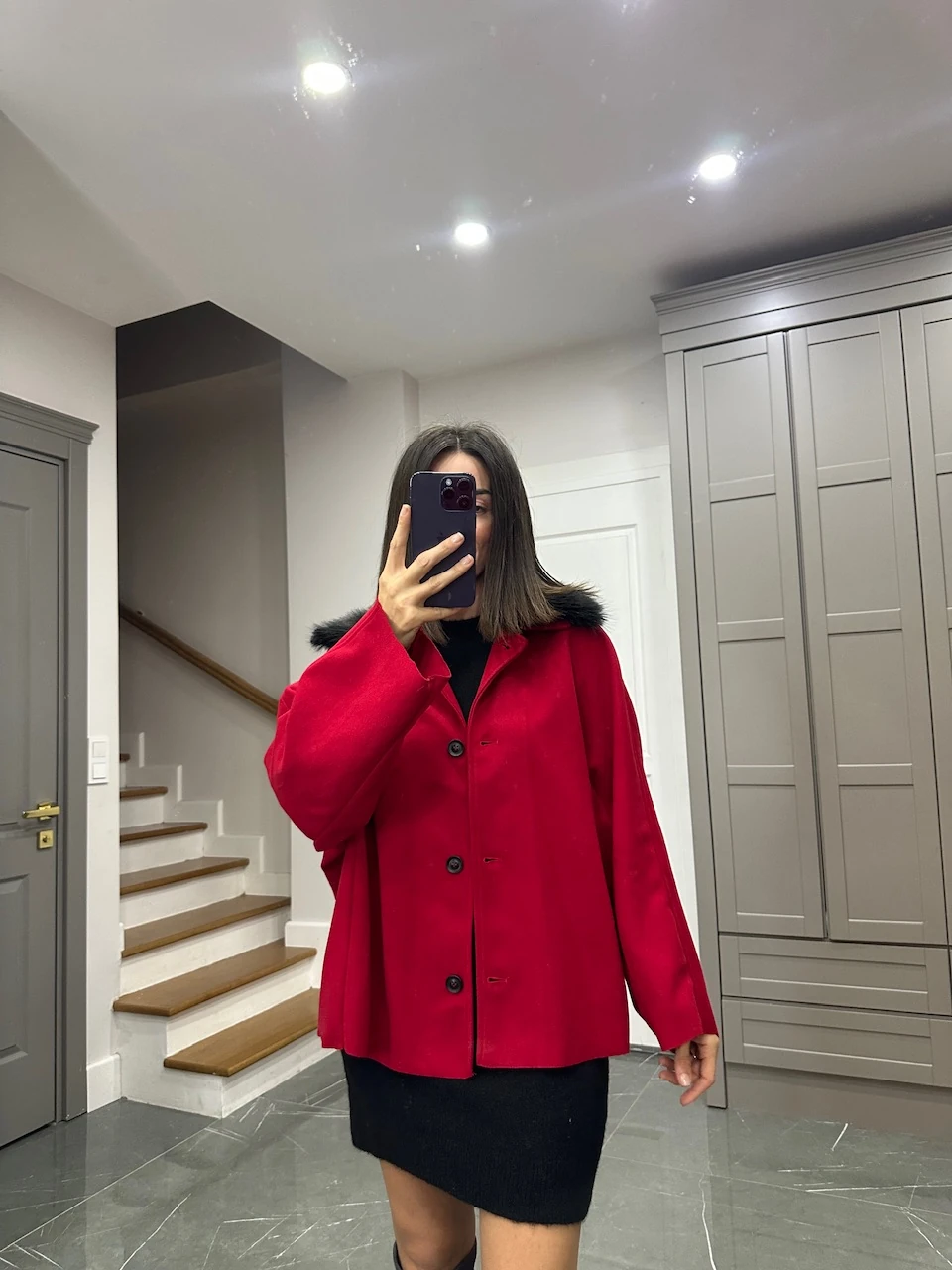 Zr Model Yakası Kürklü Ceket 