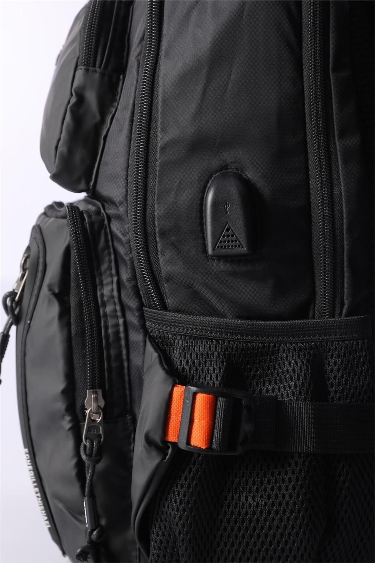 51313 Usb Girişli Laptop Sırt Çantası