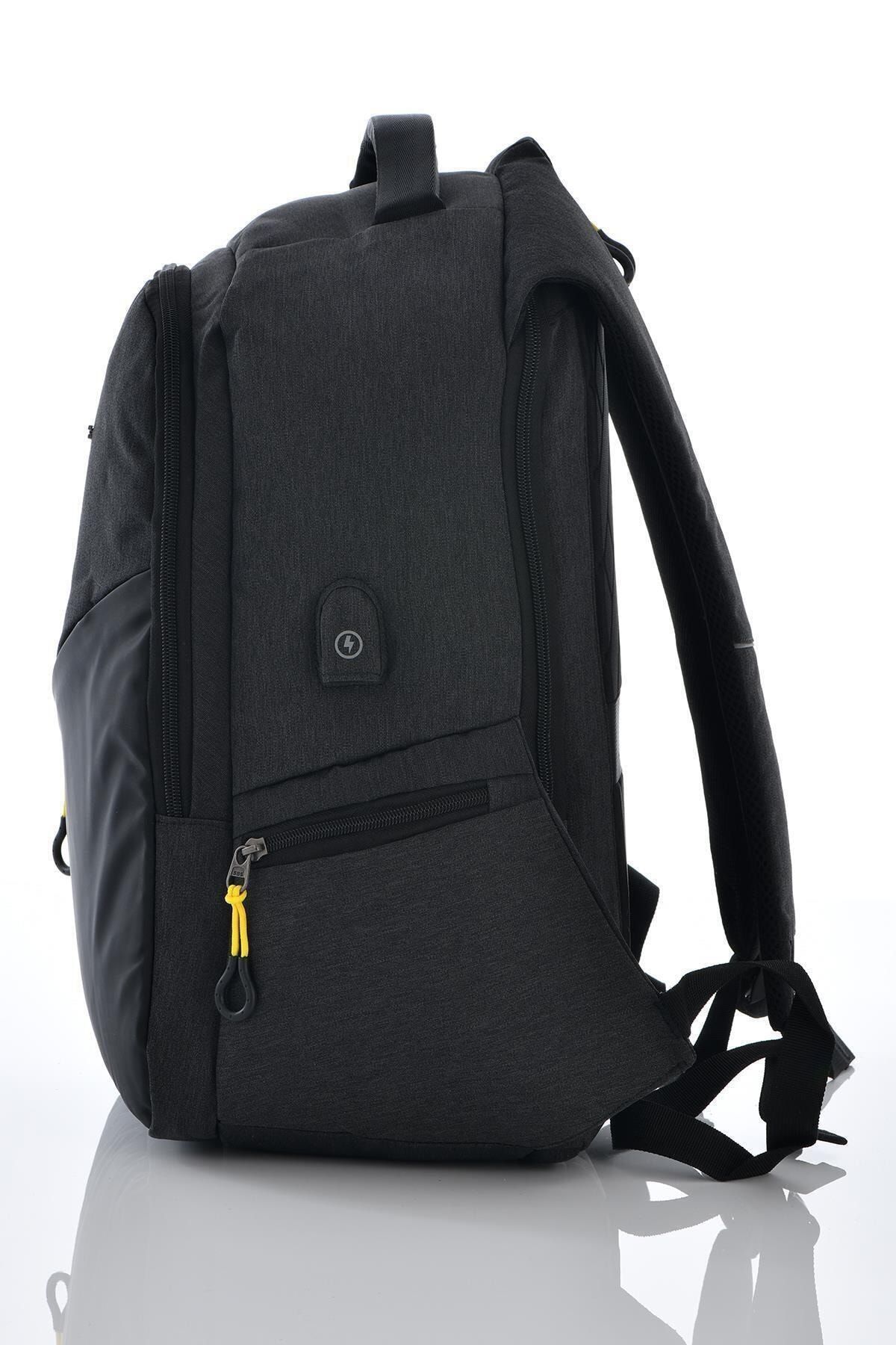 Siyah Bölmeli Laptop Çantası 51259