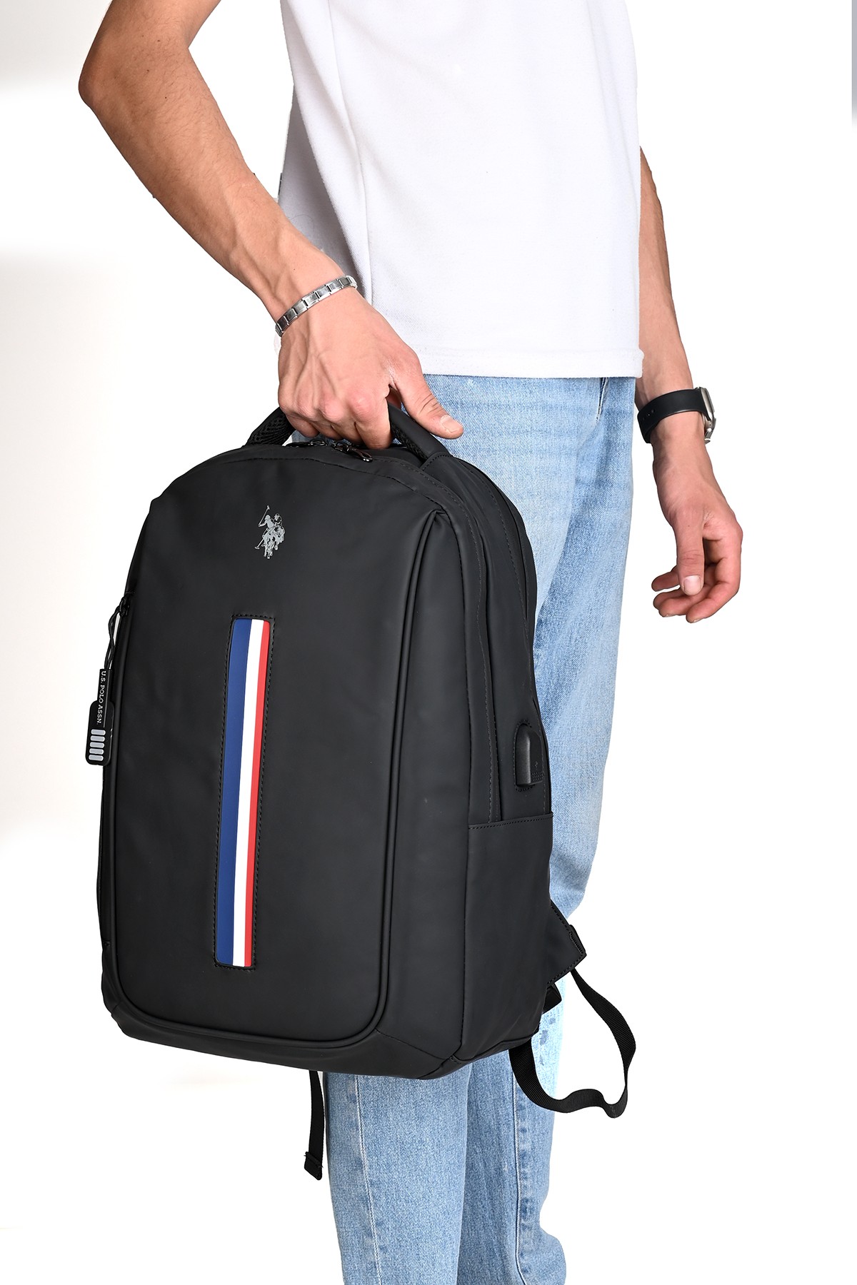 U.S. Polo Assn. Laptop Bölmeli Sırt Çantası – USB Girişli, Suya Dayanıklı PLEVRYD2358