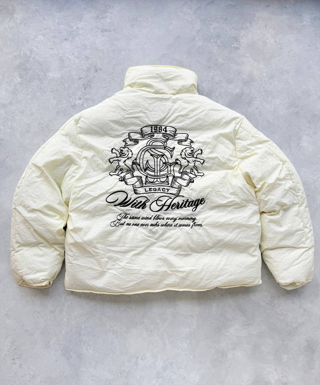 Premium Oversize Legacy Nakış Desen Mont