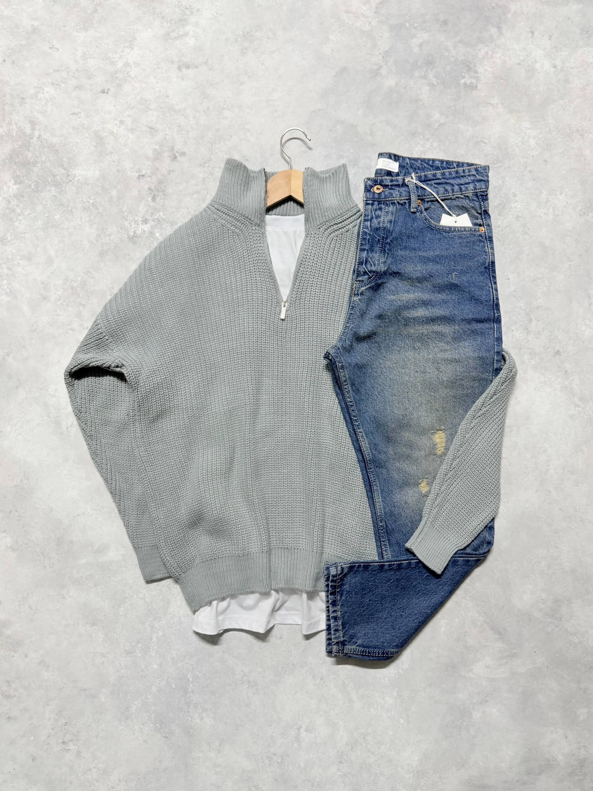 Premium Bisiklet Yaka Triko Kazak & Regular Kot Pantolon - Gri