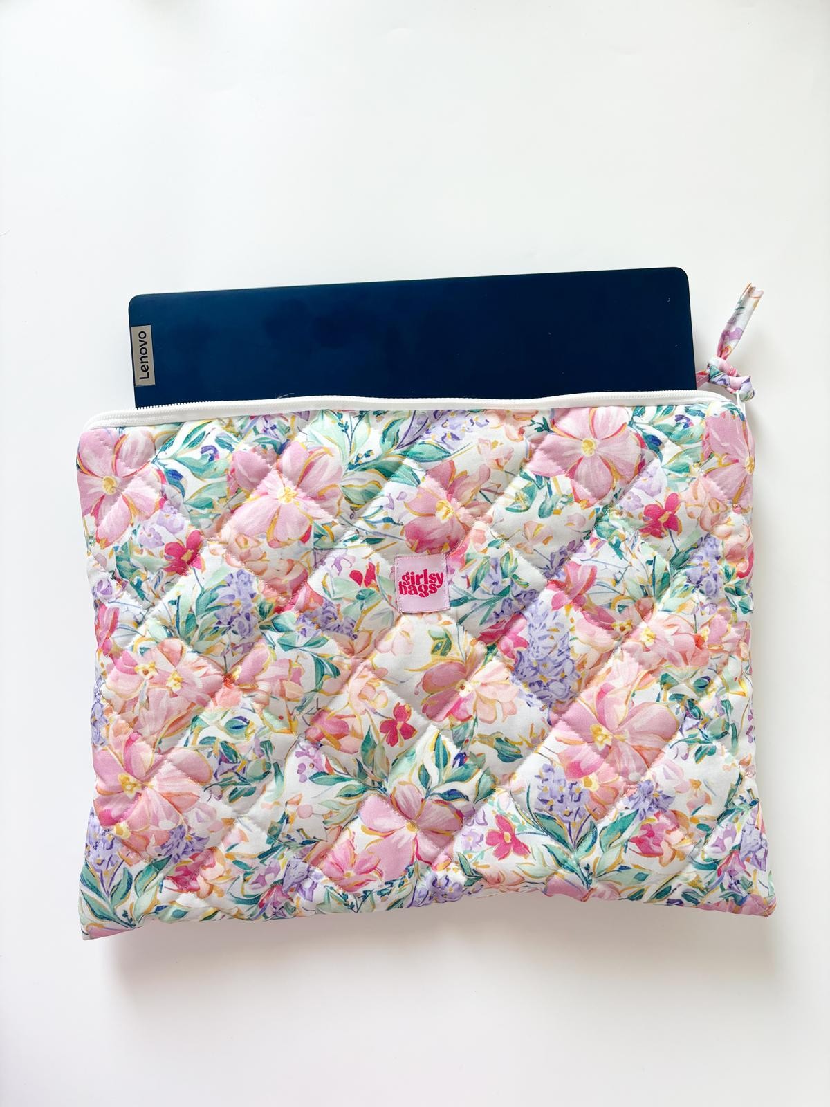 Lila Çiçekli Laptop/Tablet Kılıfı 
