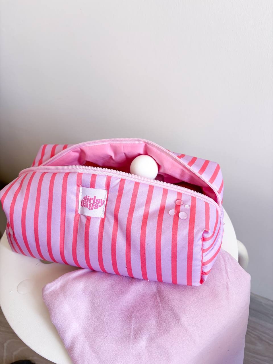 Pembe Çizgili Sıvı Geçirmez Makyaj Çantası Plaj Havuz Kozmetik Çantası Yıkanabilir Büyük Boy
