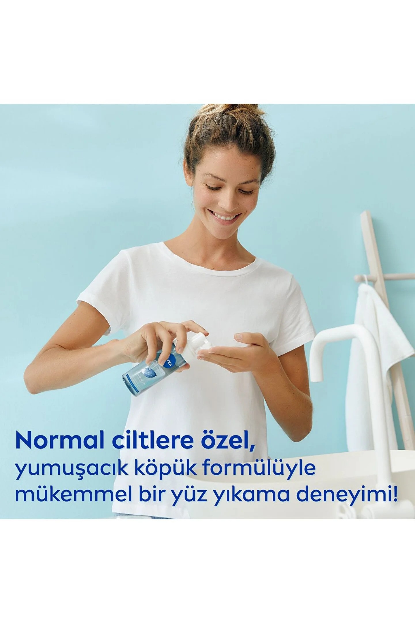 Nivea Canlandırıcı Normal&Kuru&Hassas Ciltler İçin Lotus Çiçeği Özü Yüz Temizleme Köpüğü 150 Ml