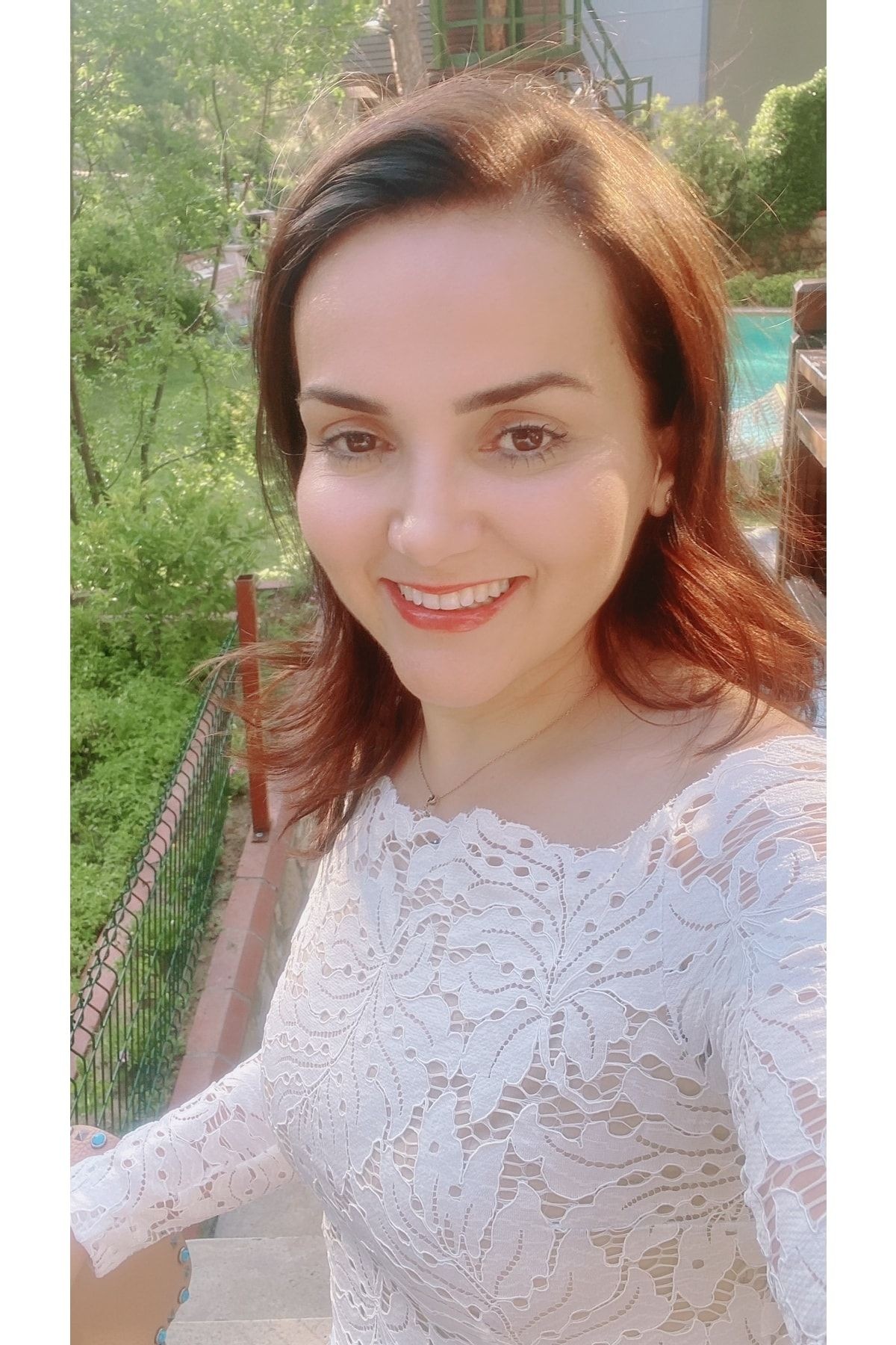 Dantel Yaprak Elbise