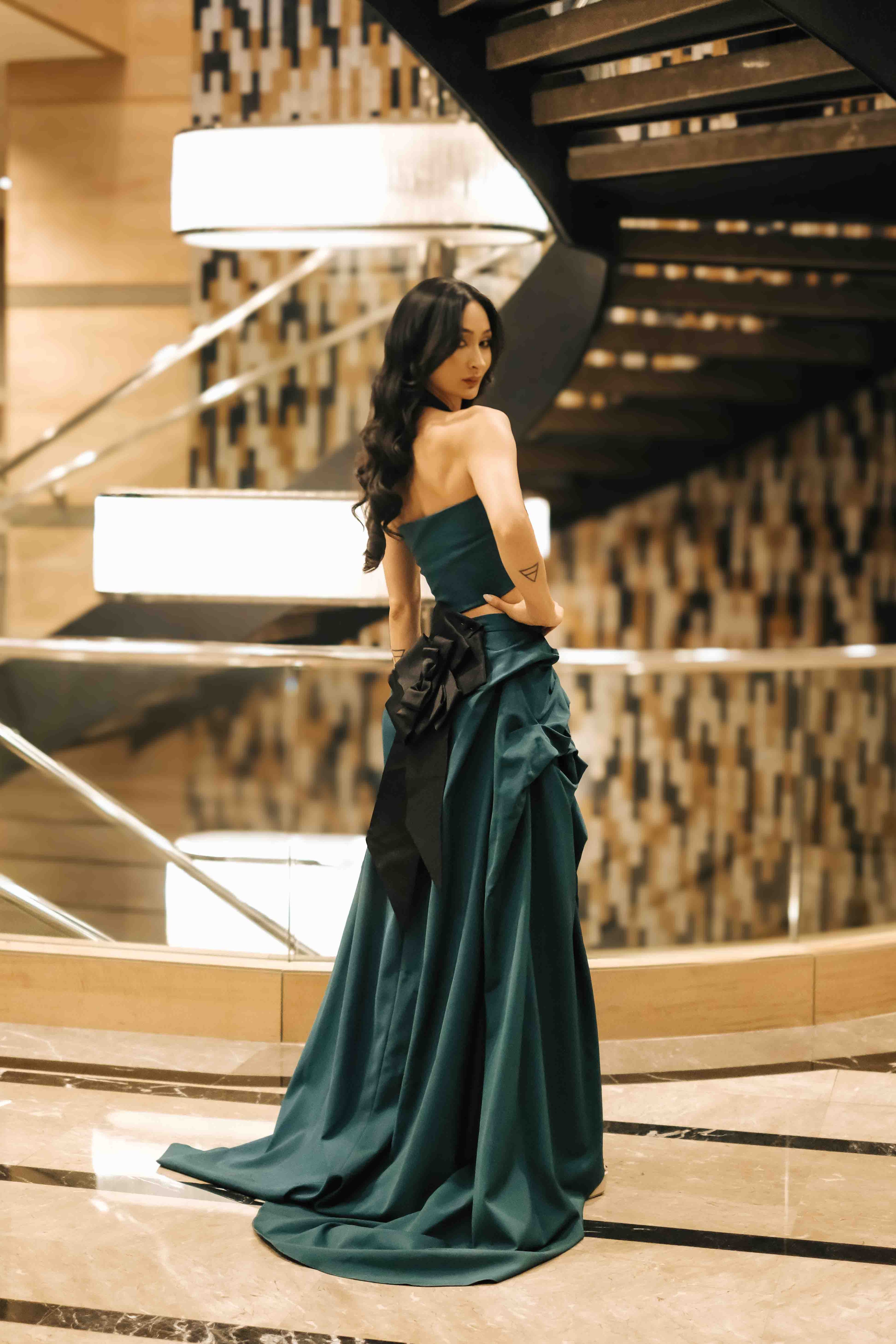 Zümrüt Yeşili Drape Elbise