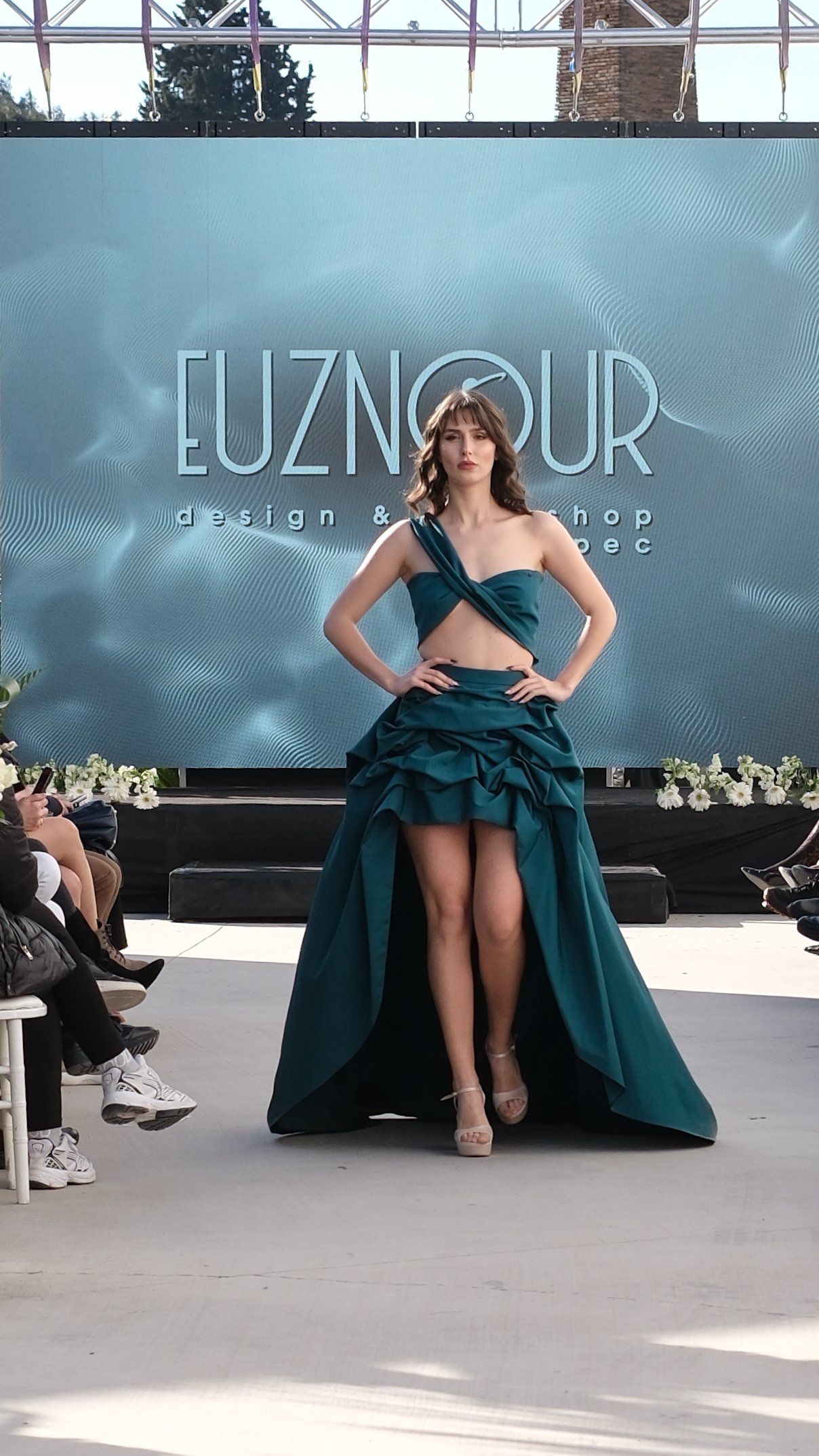 Zümrüt Yeşili Drape Elbise