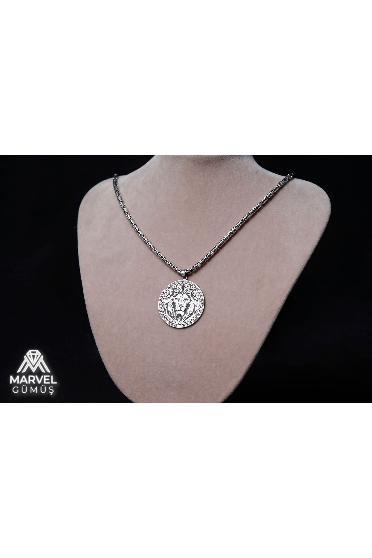 925 Ayar Gümüş Aslan Madalyon Kolye