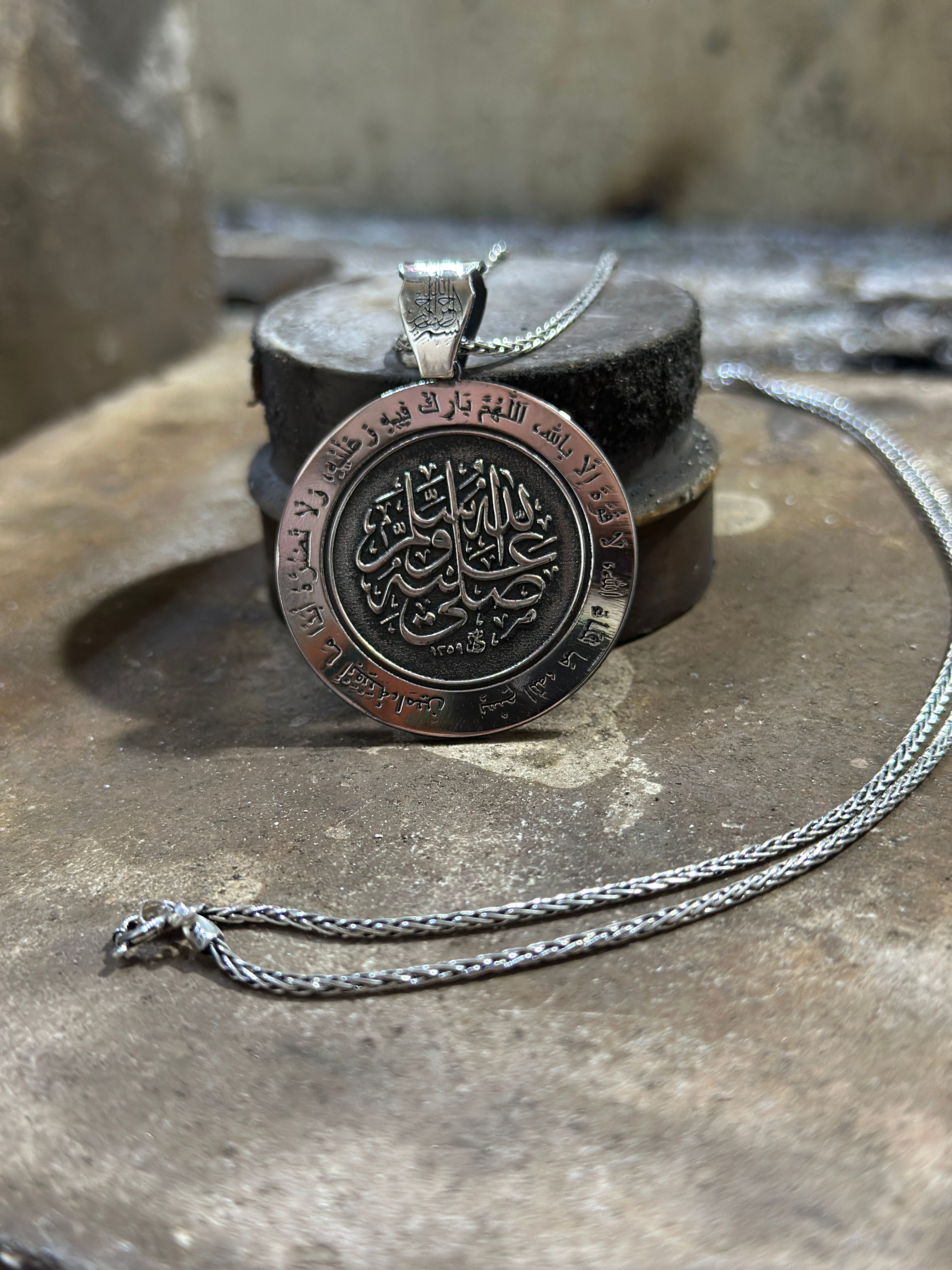 925 Ayar Değerli Kıl Gümüş Kolye Allah’ım onu değerli kıl ve ona zarar gelmesine müsade etme