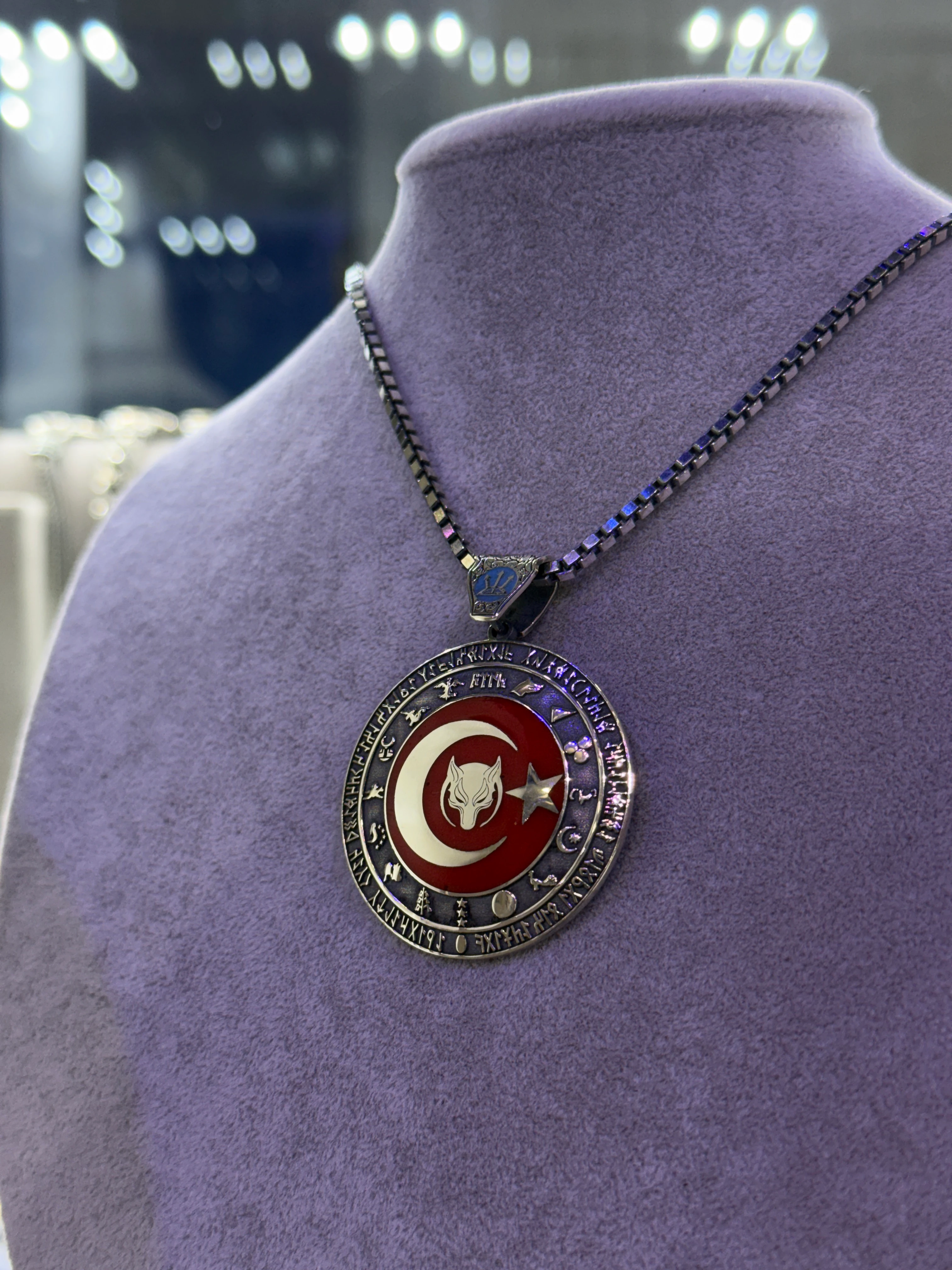 925 Ayar Ay-Yıldız Börü Madalyon Kolye