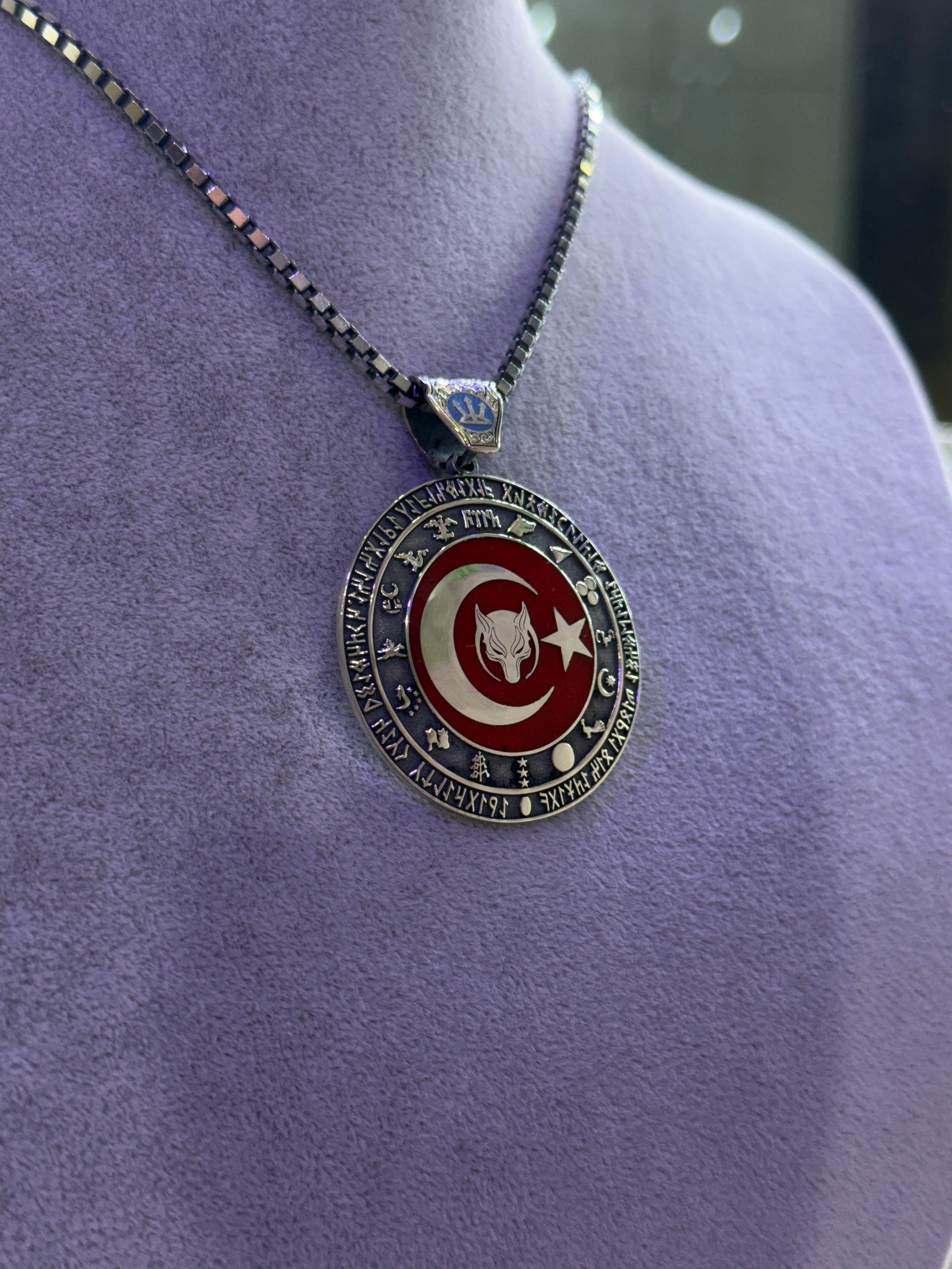 925 Ayar Ay-Yıldız Börü Madalyon Kolye