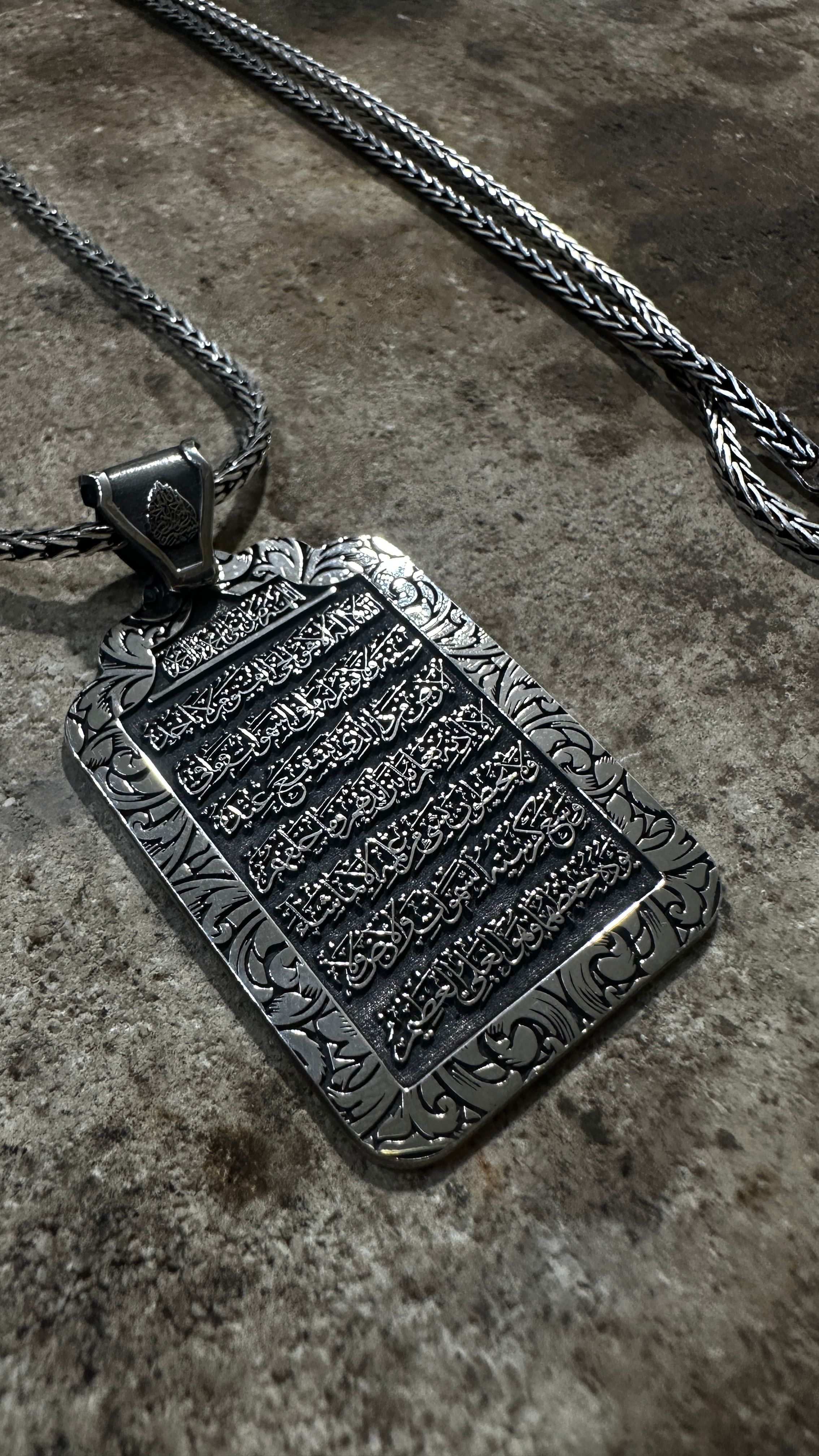 925 Ayar Ayetel Kürsi Gümüş Madalyon Kolye