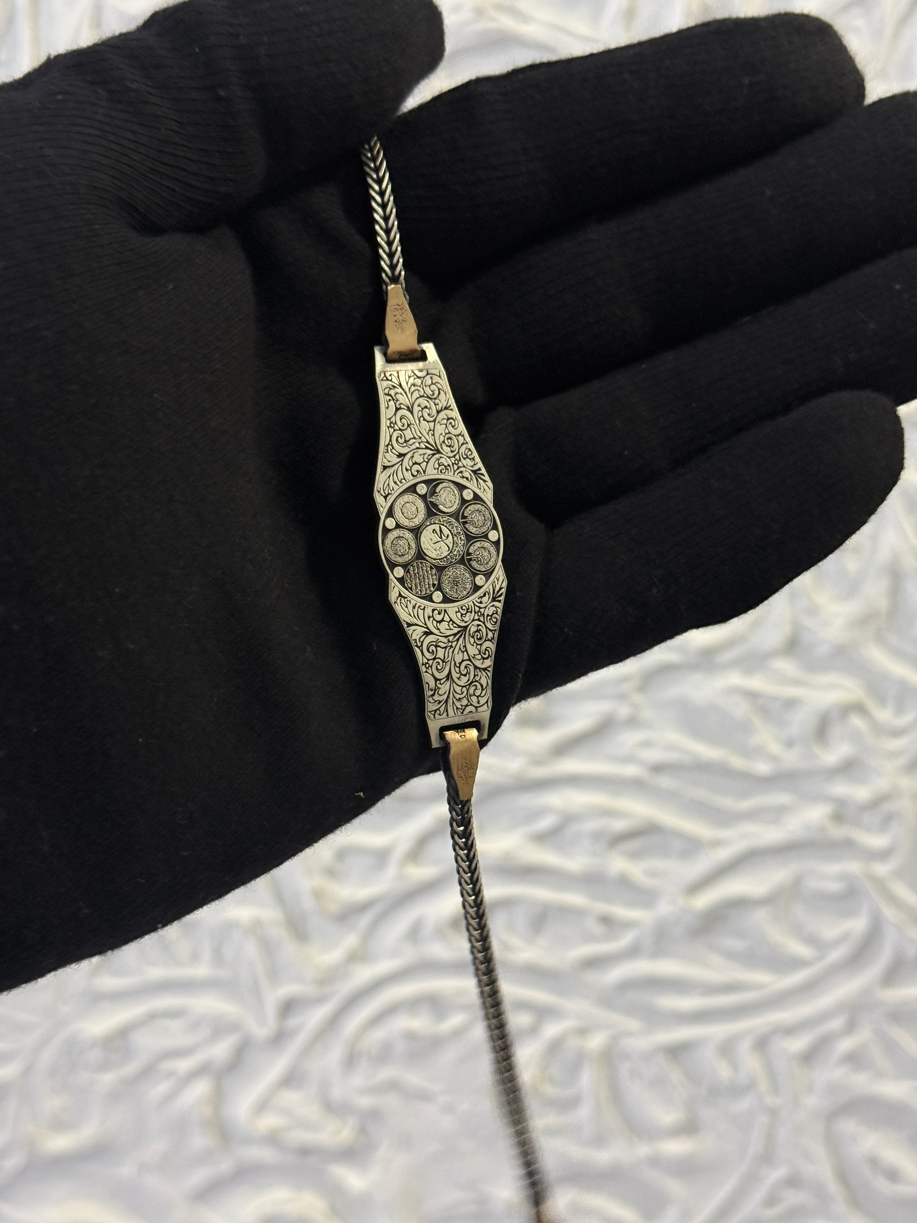 925 Ayar Özel Tasarım Muhafız Koruma Gümüş Bileklik