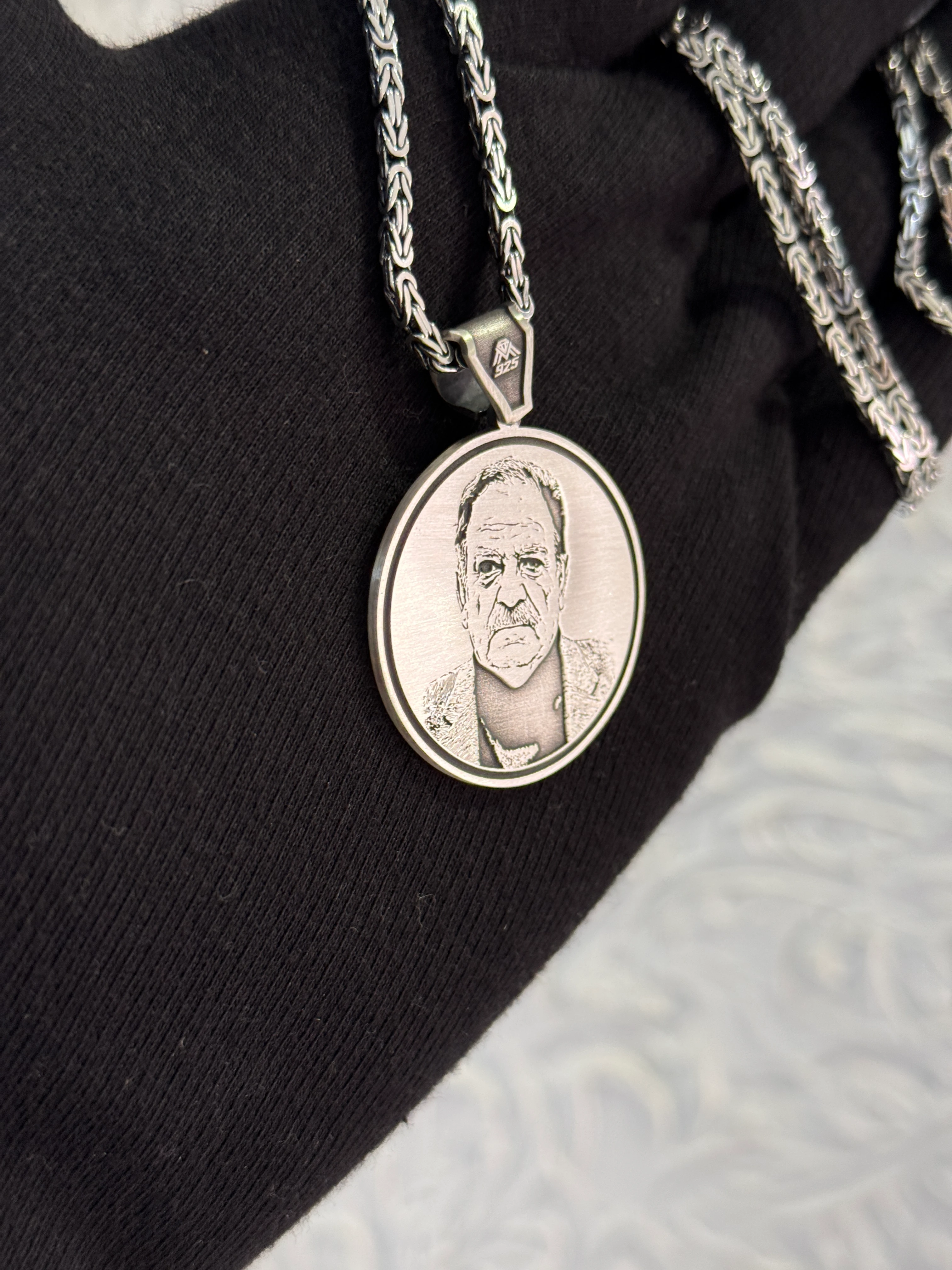 925 Ayar Fotoğraf - Ayet-el Kürsi İşlemeli Gümüş Madalyon Kolye