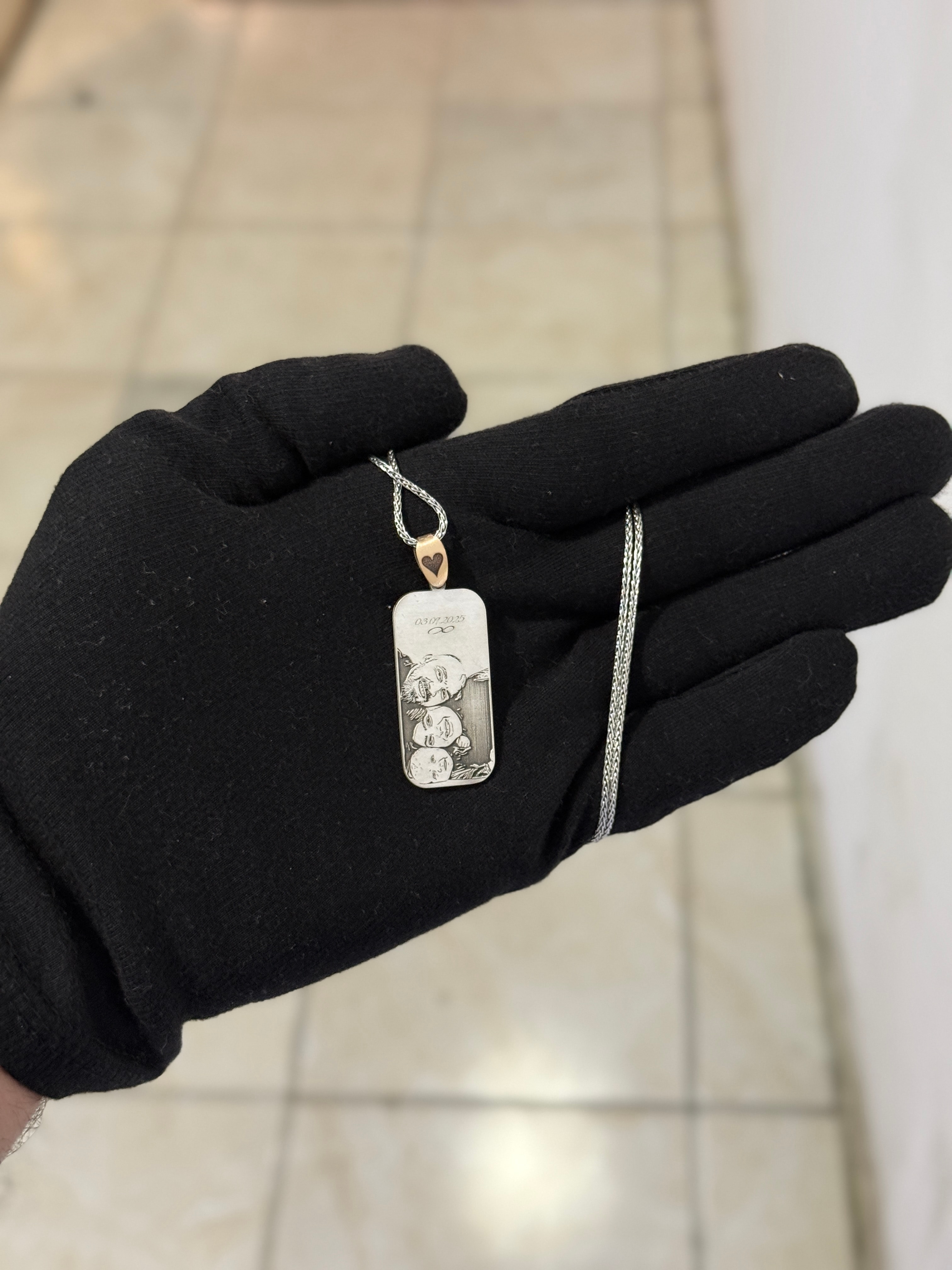 925 Ayar Fotoğraf İşlemeli Çift Taraflı Gümüş Kolye