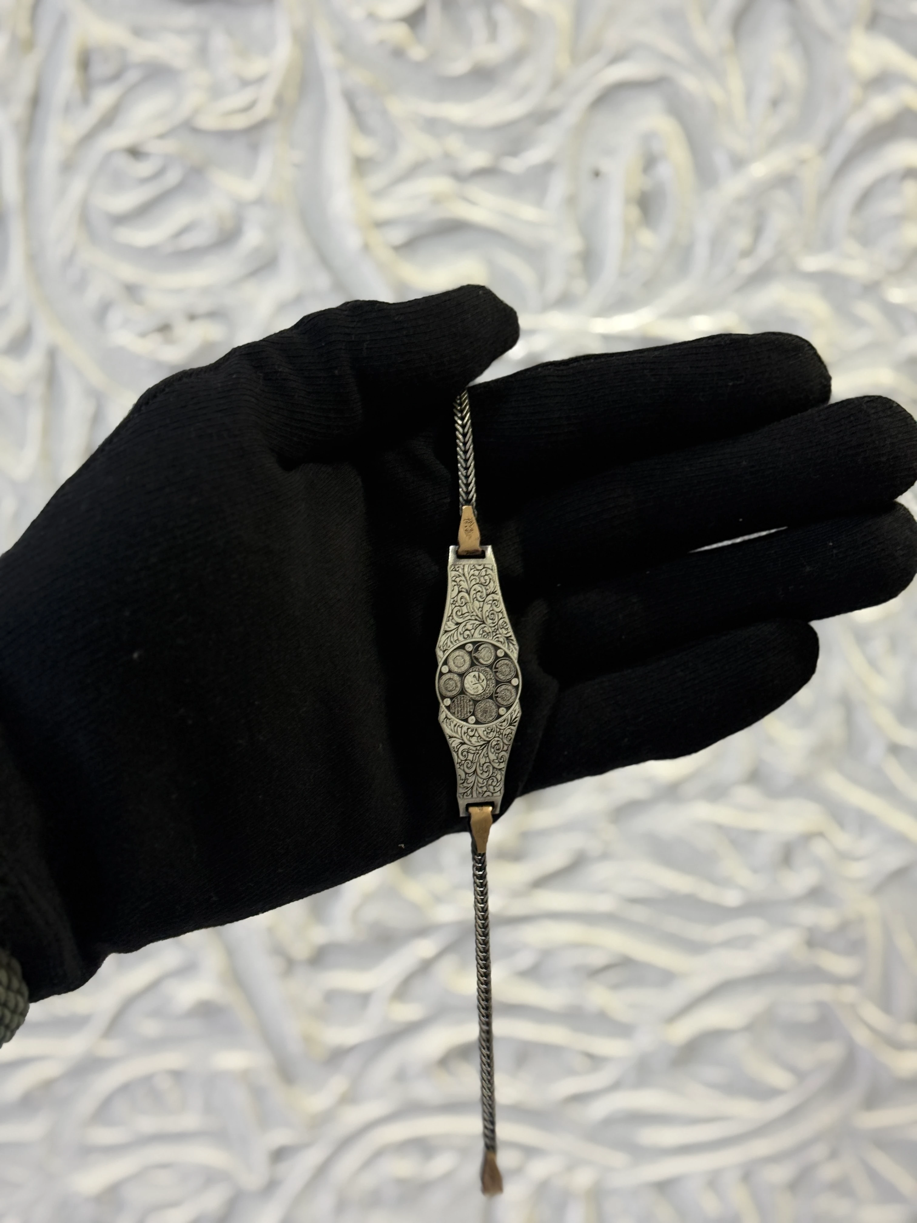 925 Ayar Özel Tasarım Muhafız Koruma Gümüş Bileklik