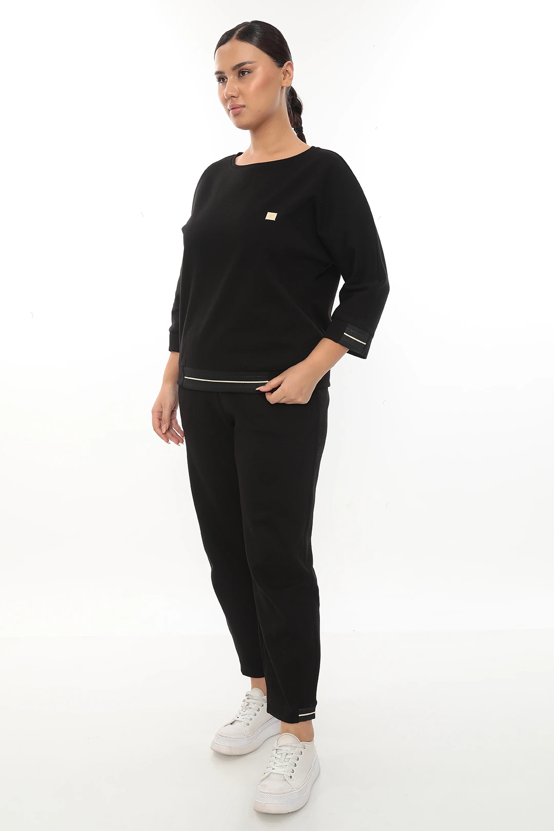 Kadın Kolu Ve Paçası Lastikli Aksesuarlı Büyük Beden Eşofman Takımı 7-03-4019