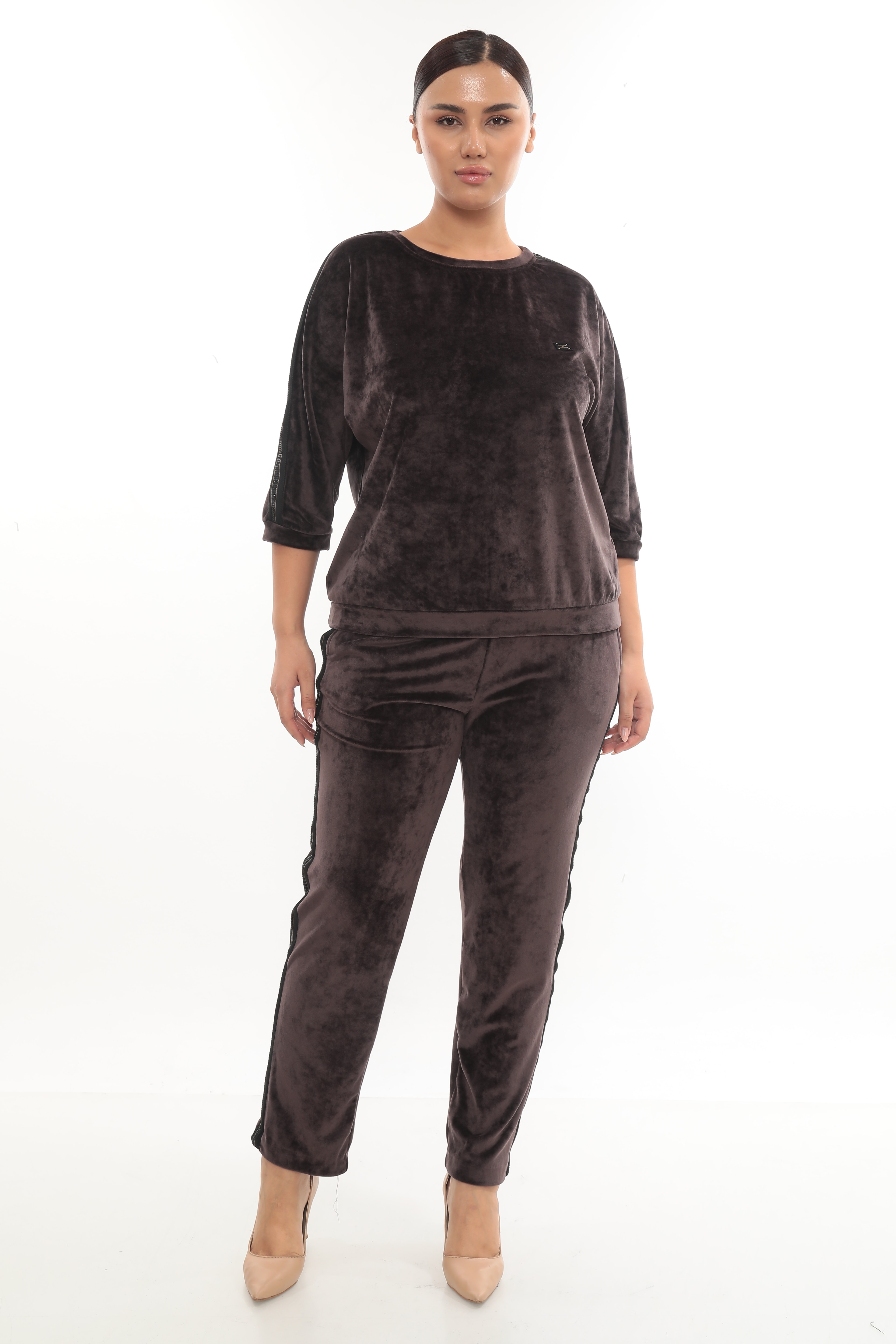 Kadın Yanları Taş Şeritli Velvet Kadife Kışlık Takım 7-06-4008 - Kahverengi