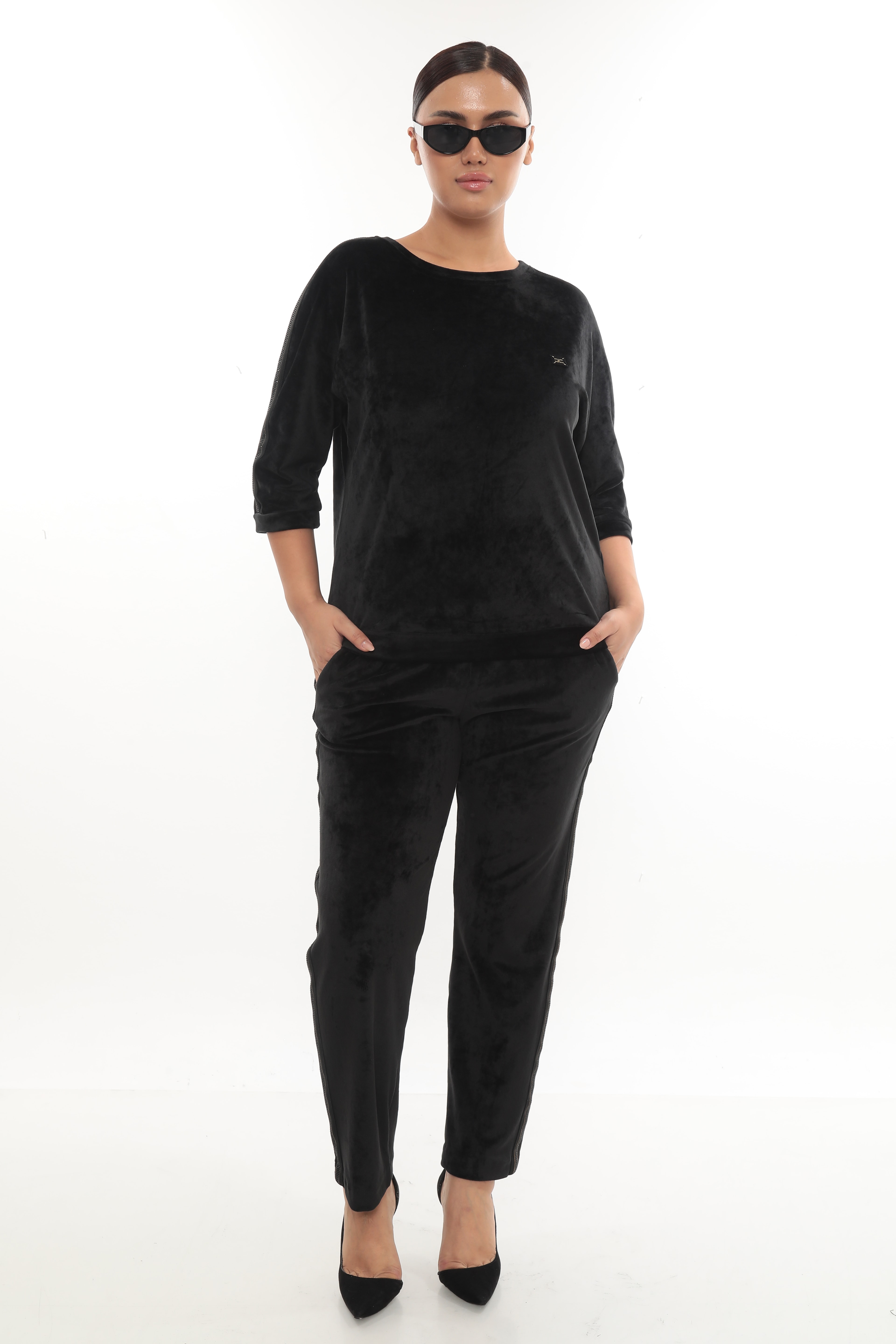 Kadın Yanları Taş Şeritli Velvet Kadife Kışlık Takım 7-06-4008 - Siyah