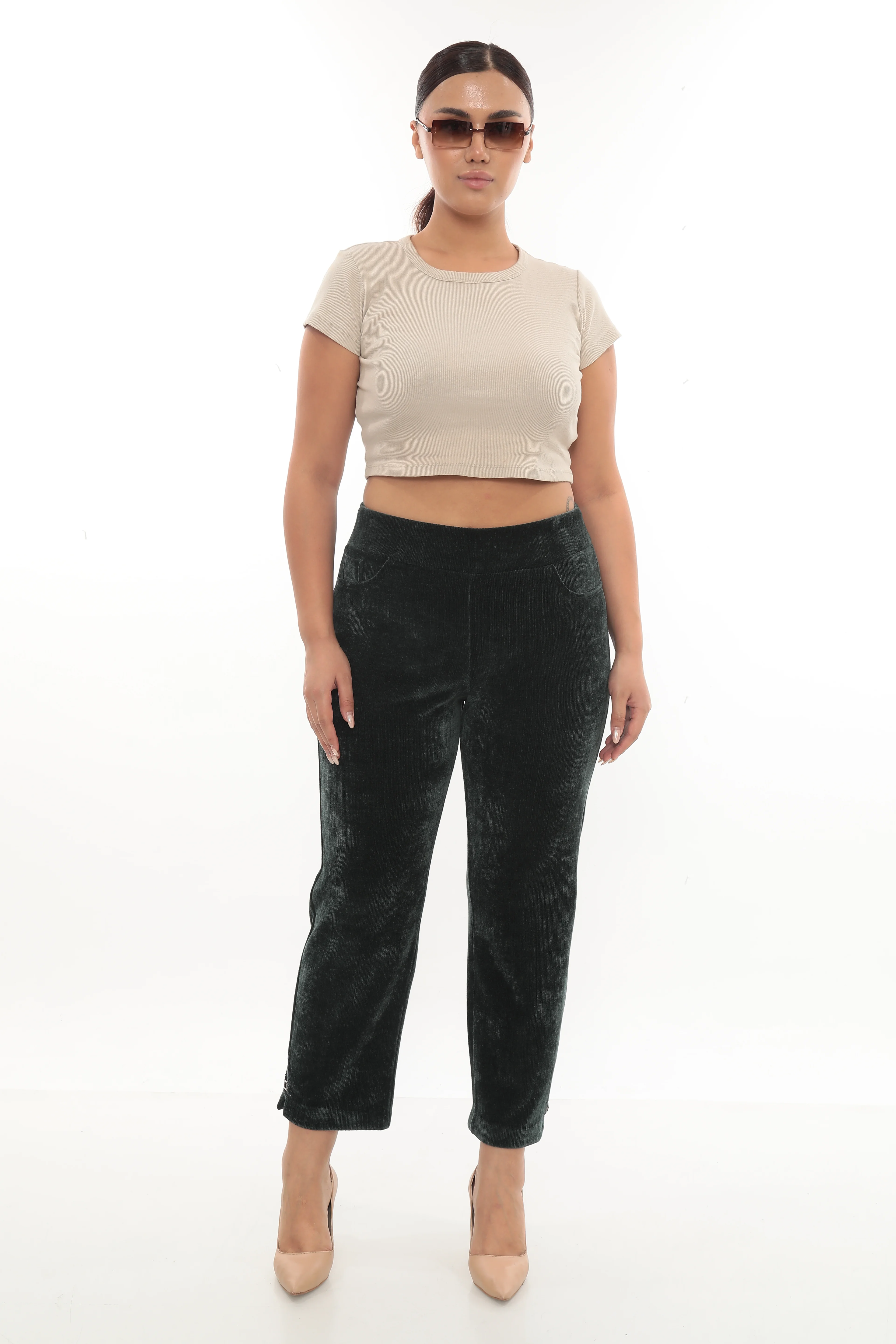 Kadın Paçası Taşlı Dikme Aksesuarlı Kışlık Kadife Pantolon 1-02-4005 - Zümrüt-Yeşil