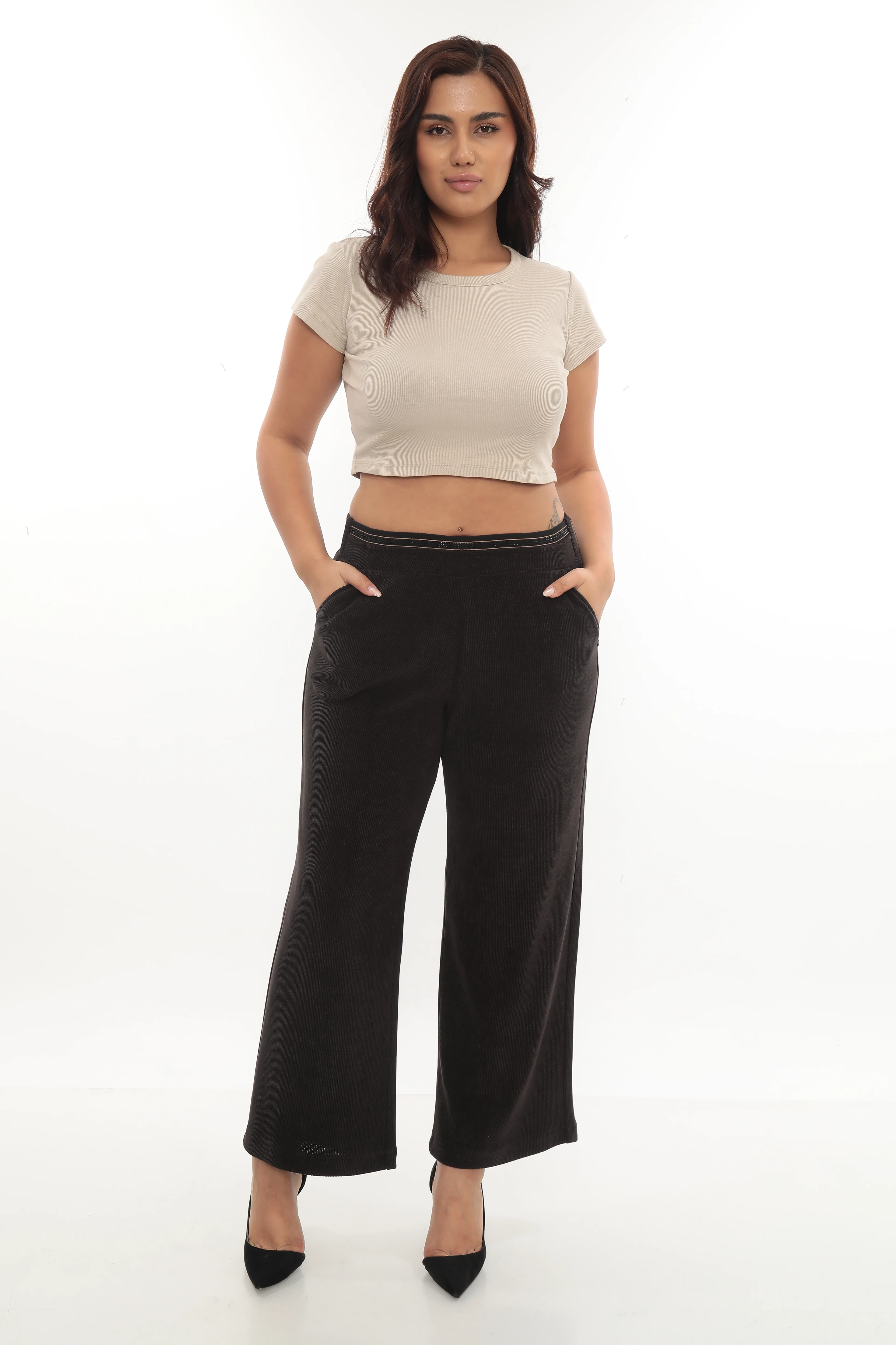 Kadın Taş Şeritli Dikme Aksesuarlı Büyük Beden Kışlık Kadife Pantolon 1-04-4022 - Kahverengi