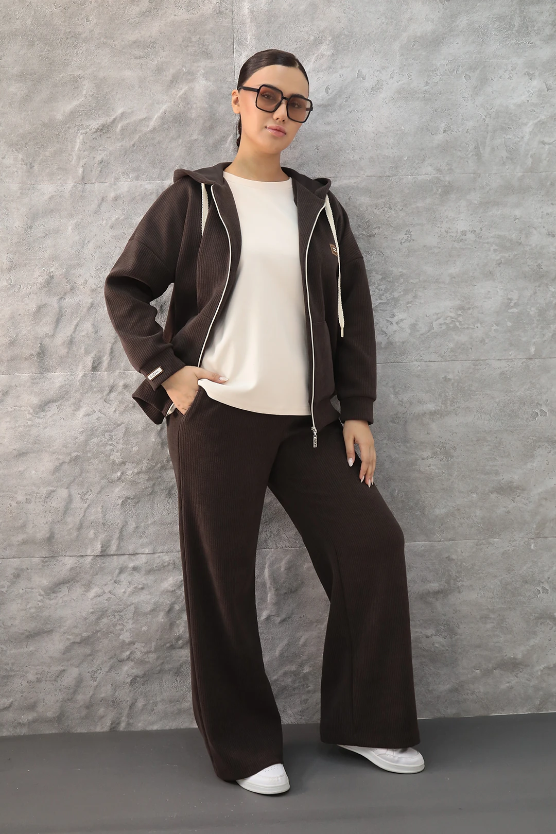 Kadın Kapüşonlu Fermuarlı Büyük Beden Kışlık 3 lü Eşofman Takım 7-31-4030 - Vizon