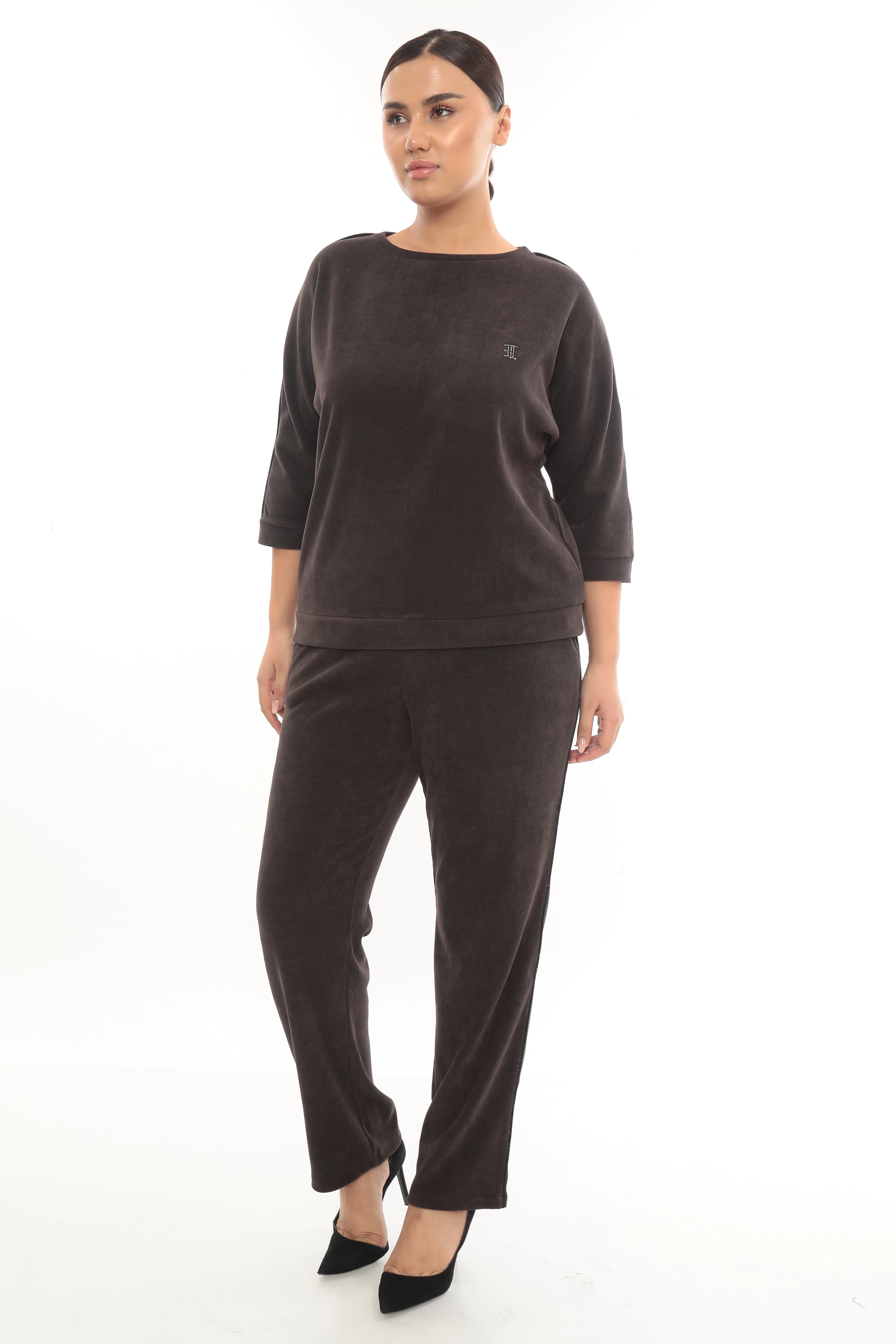 Kadın Yanları Taş Biyeli Taş Baskılı Kışlık Kadife Takım 7-04-4006