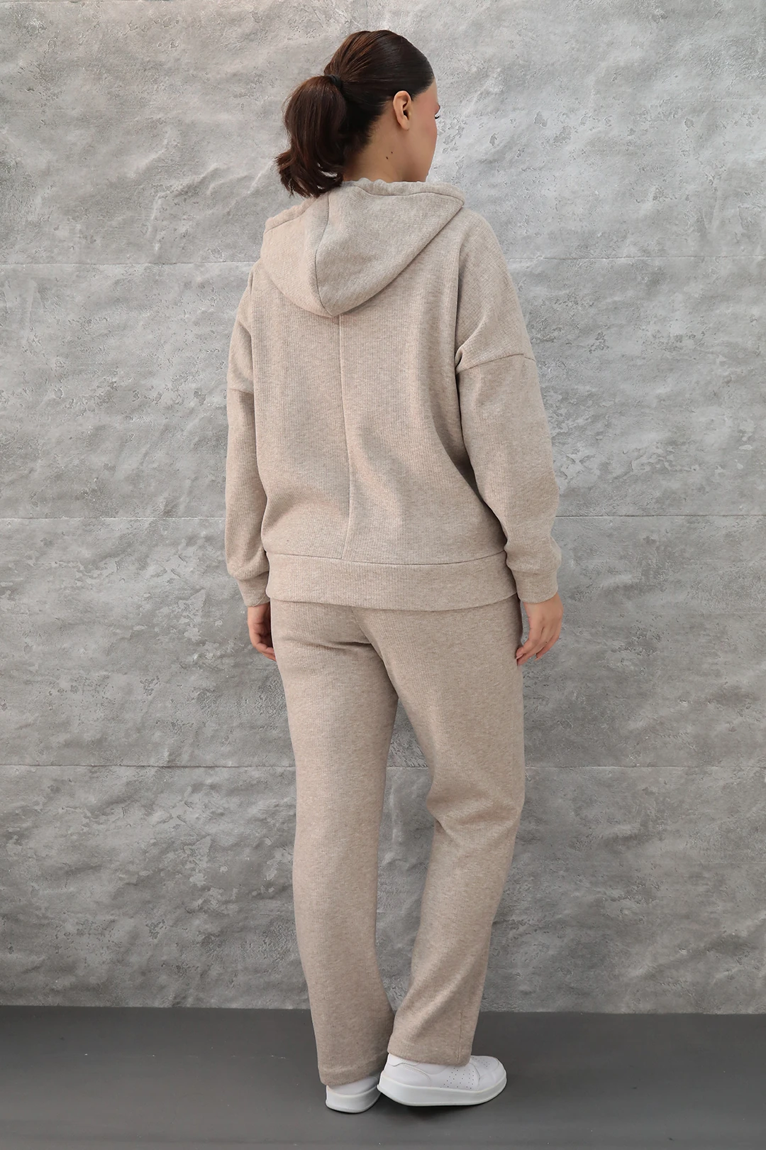 Kadın Kapüşonlu Fermuarlı Yün Kumaş Kışlık Eşofman Takımı 7-09-4012 